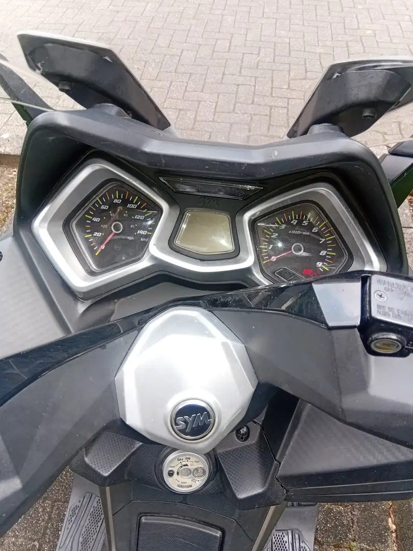 SYM Cruisym 125 Чорний - 2