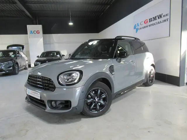 MINI Cooper Countryman Mini Countryman Automaat benzine panoramisch Dak Camera Carplay FULL Led P¨rachtige kleurencombinatie !