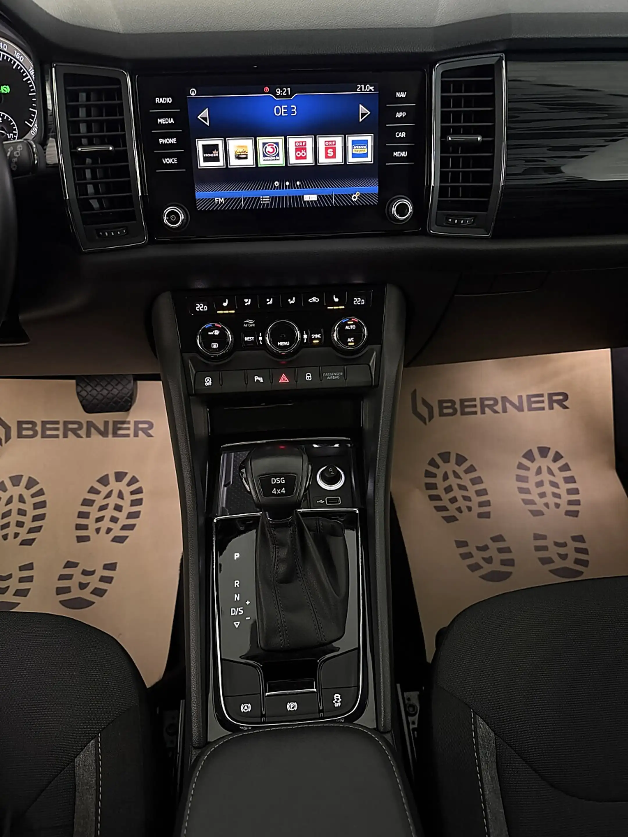 Skoda Kodiaq 2,0TDI DSG 4x4 *LED*NAVI*ACC*AHK*Sitzheizung vo... — photo 8