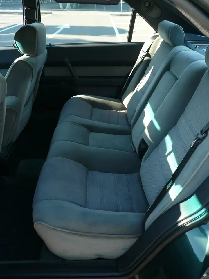 Alfa Romeo 164 3.0 V6, foto 5