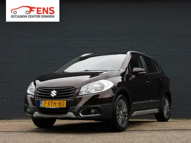 Suzuki SX4 S-Cross 1.6 Exclusive PANODAK! NAVI! BLUETOOTH! CRUISE! CL