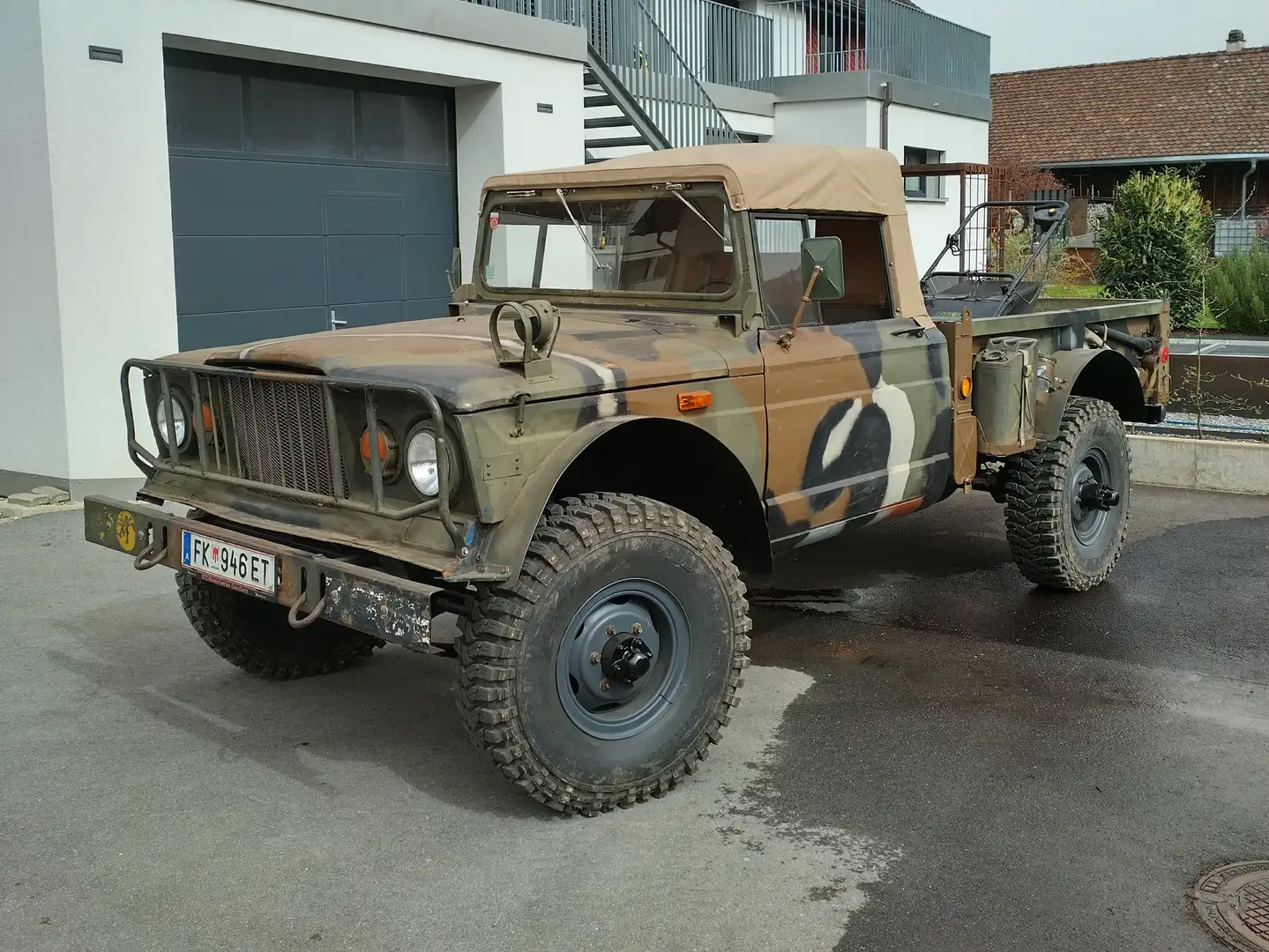 Jeep Kaiser M715 Grün - 1