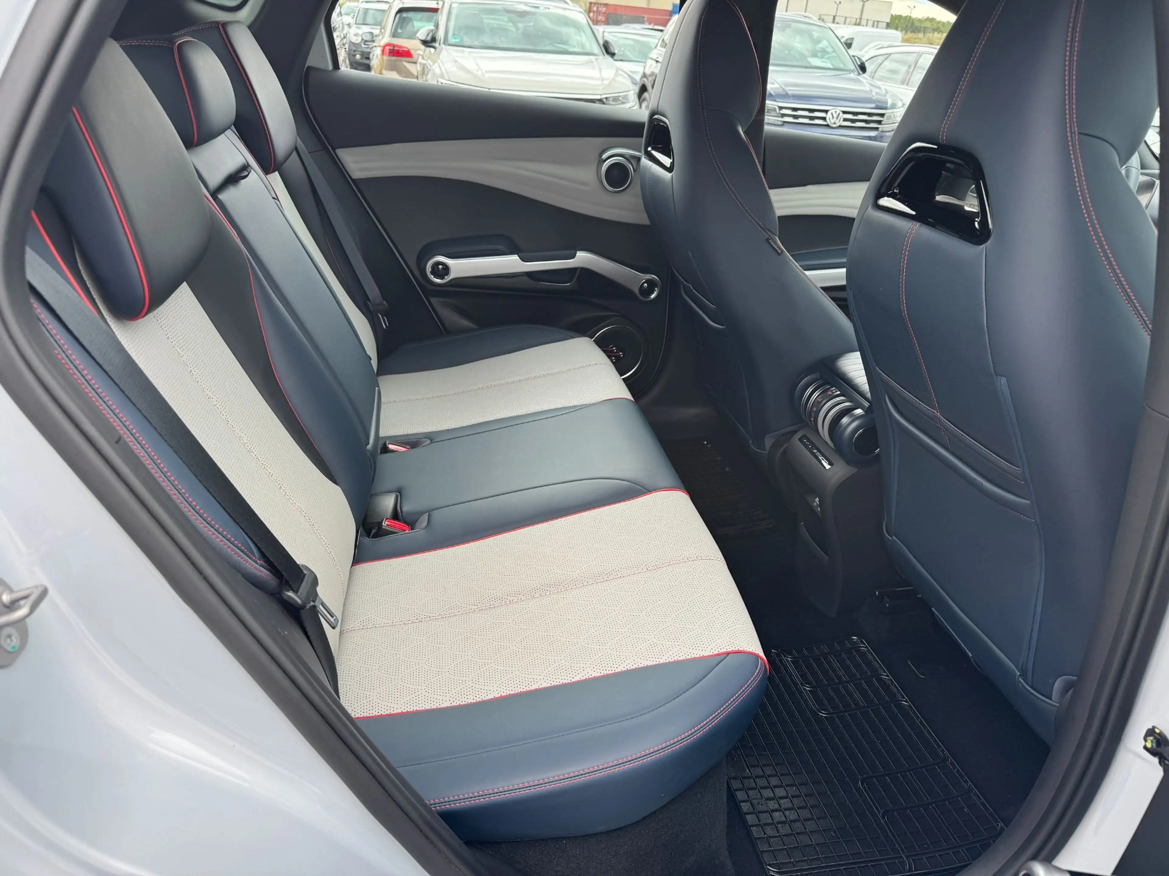 BYD Atto 3 BEV 60KWH COMFORT FWD — photo 12