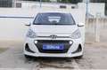 Hyundai i10 1.2 Tecno Aut. Blanc - thumbnail 2