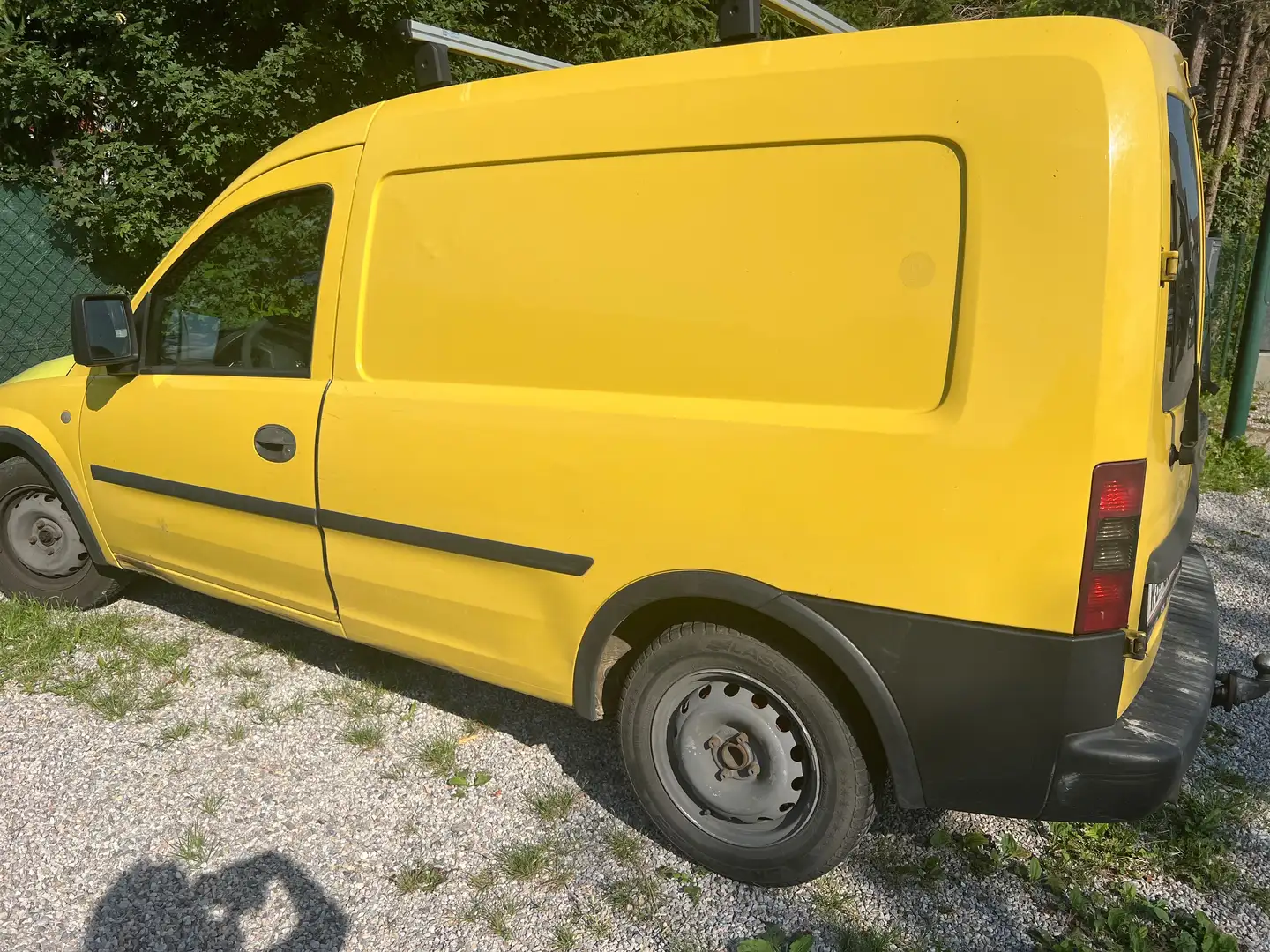 Opel Combo Combo 1,3 CDTI Gelb - 1