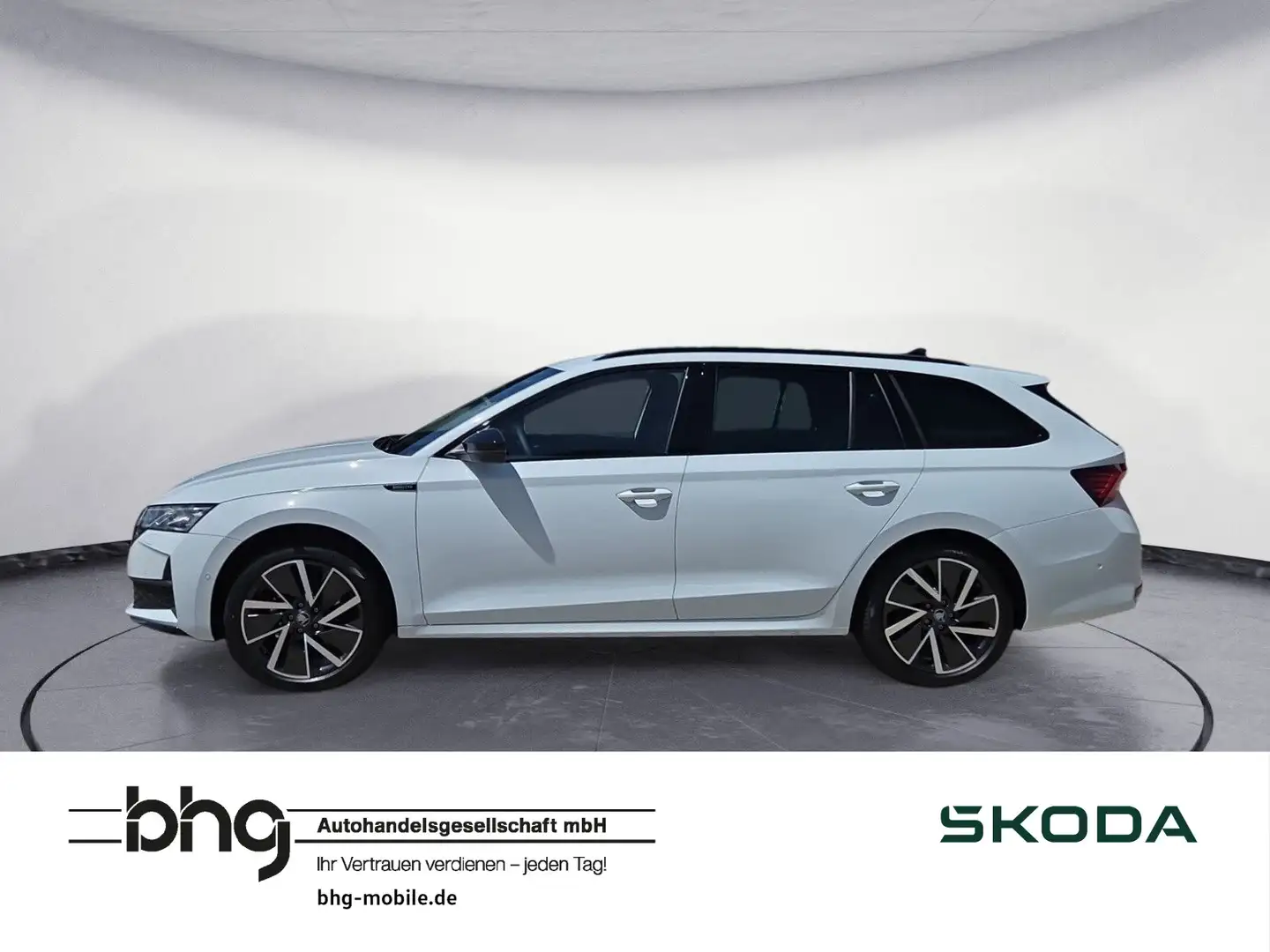 Skoda Octavia Combi Sportline 2,0 TDI 7-Gang-DSG Weiß - 1