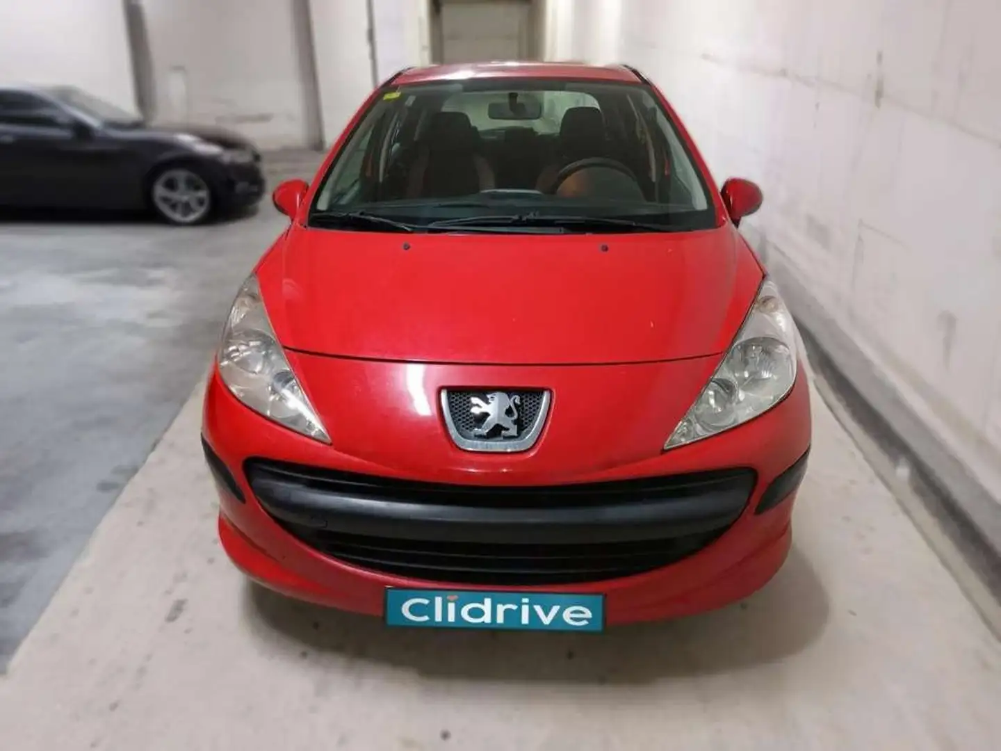Peugeot 207 1.4HDI Confort Rojo - 2