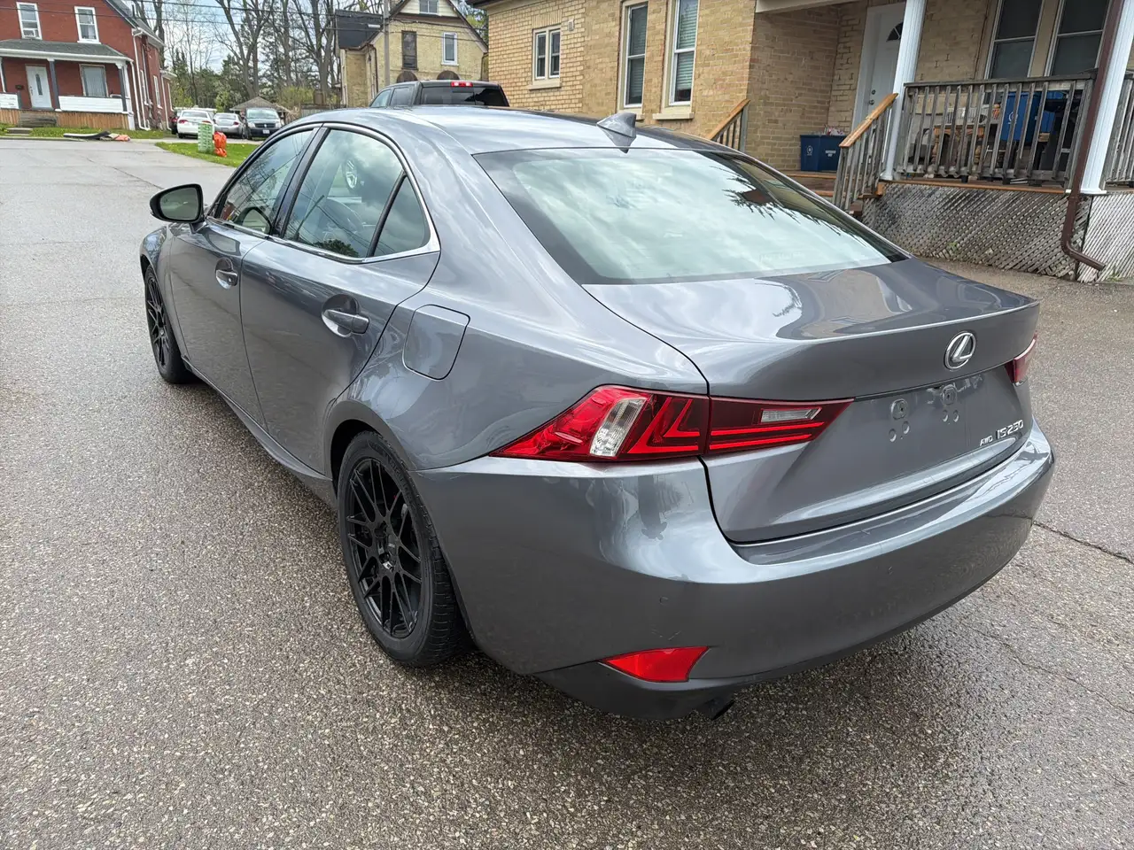 Lexus IS fotografie Lexus IS