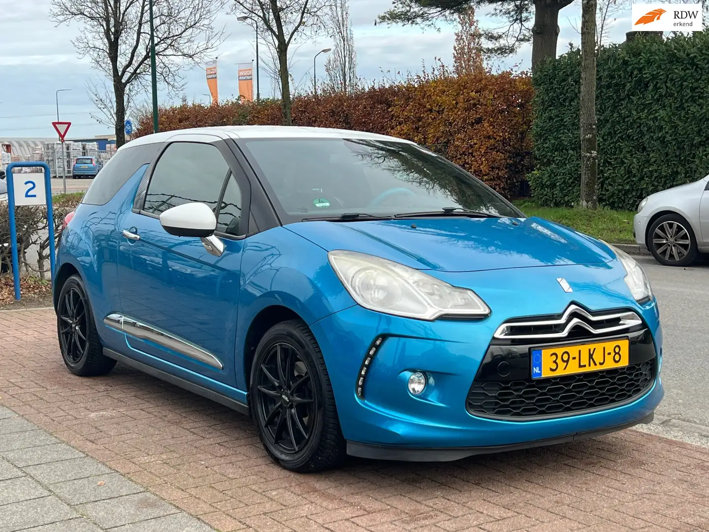 Citroen DS3 1.6 So Chic **CARPLAY| RIJKLAAR Azul - 1