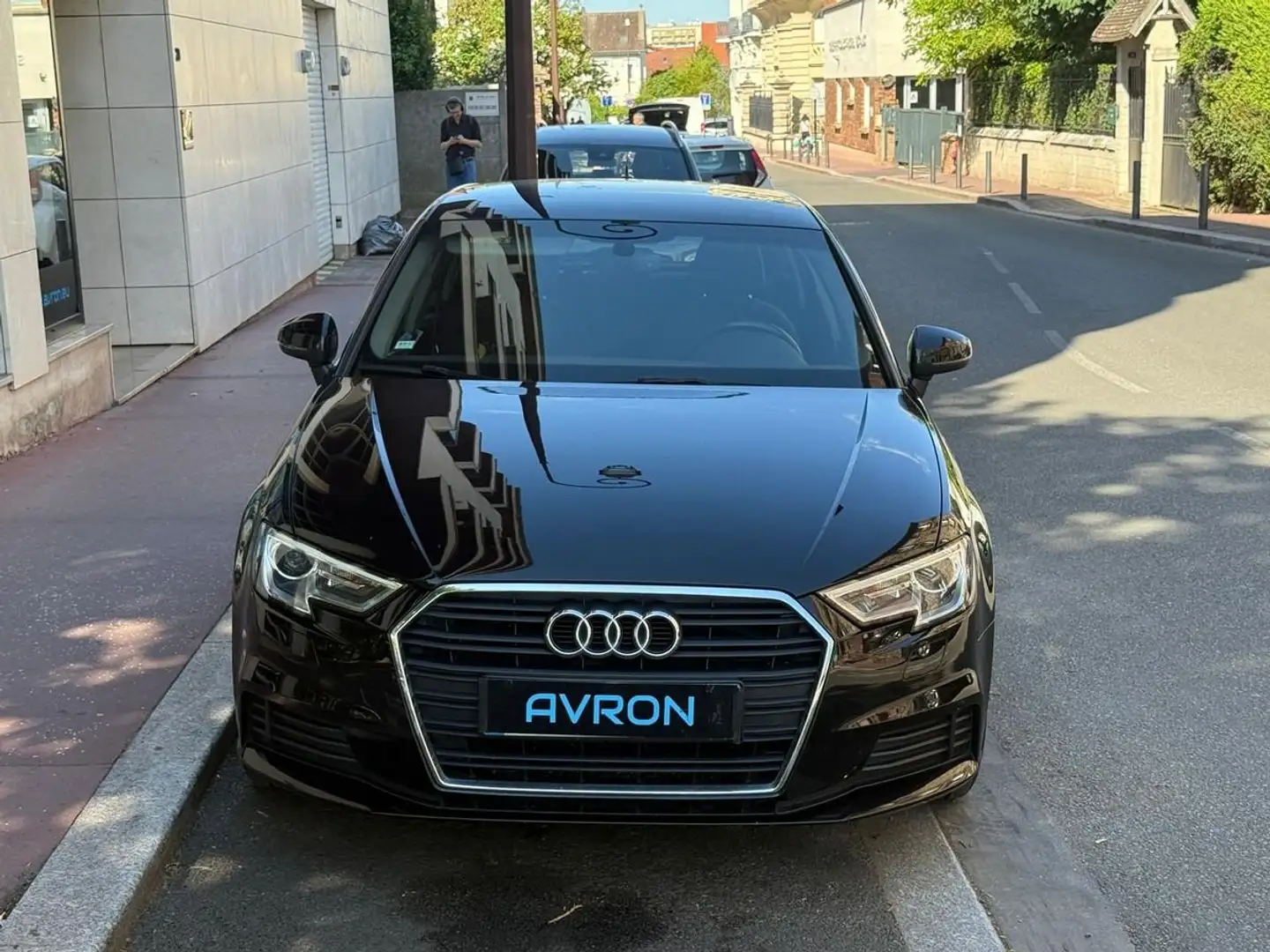 Audi A3 III (2) SPORTBACK 1.6 TDI 116 BUSINESS LINE S TRON Noir - 2