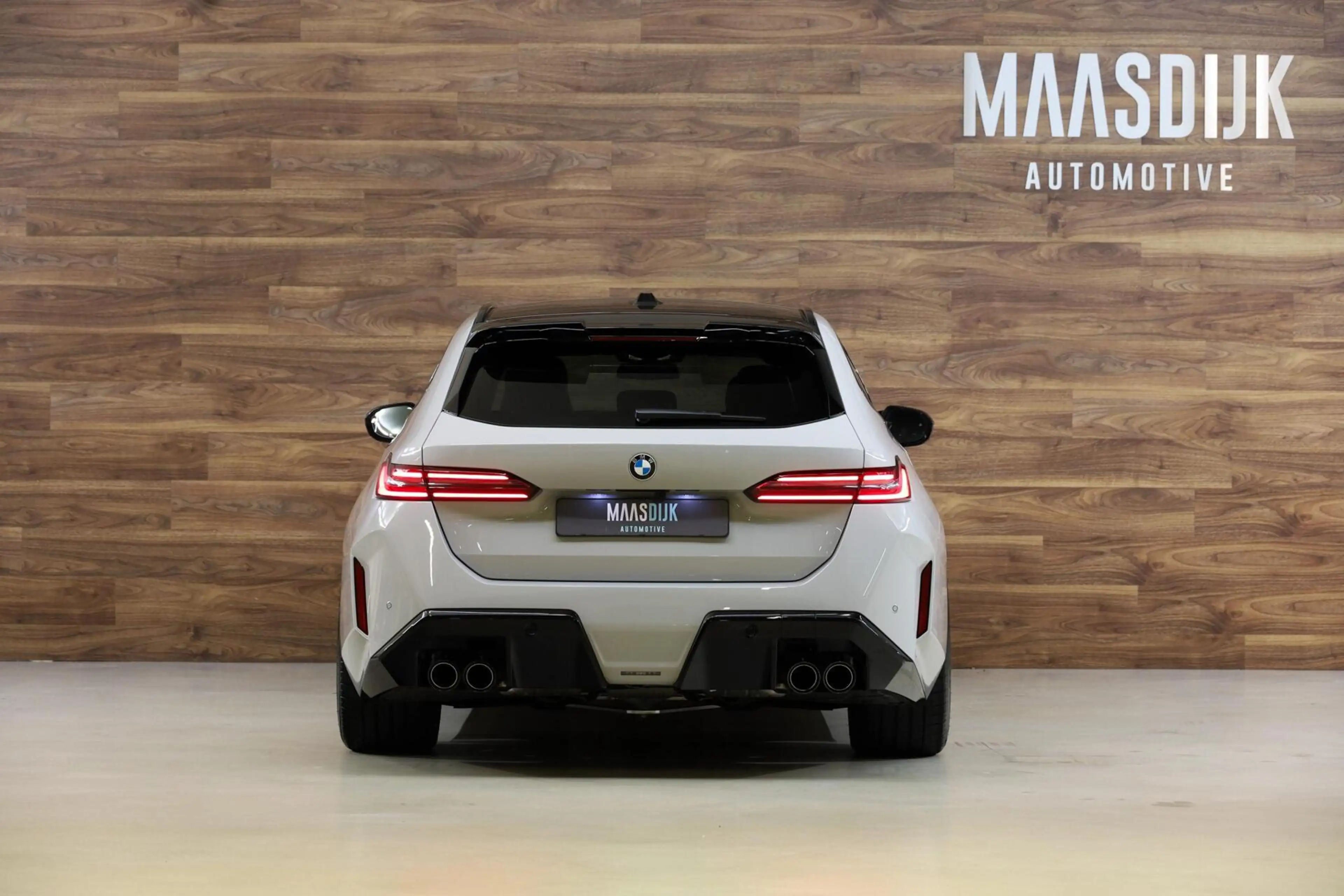 BMW M5 5-serie Touring — photo 10