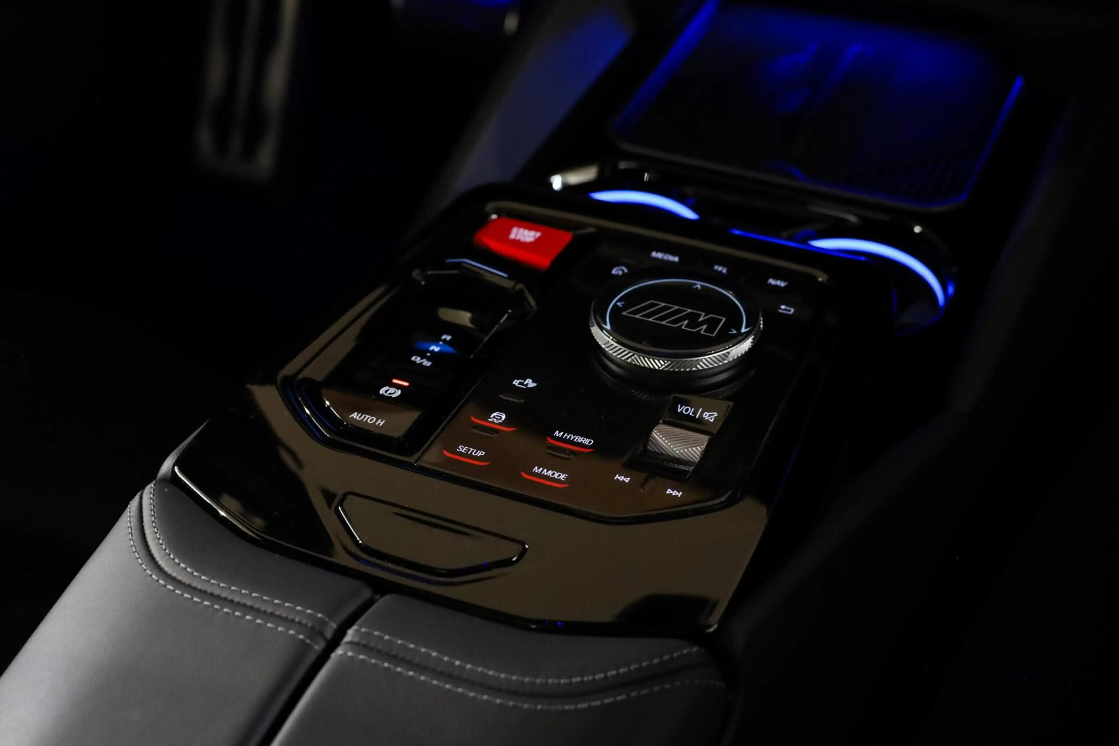 BMW M5 5-serie Touring — photo 30