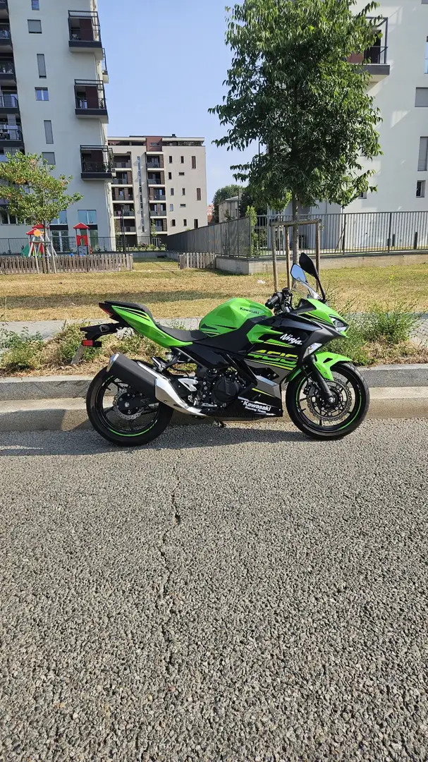 Kawasaki Ninja 400 Verde - 2
