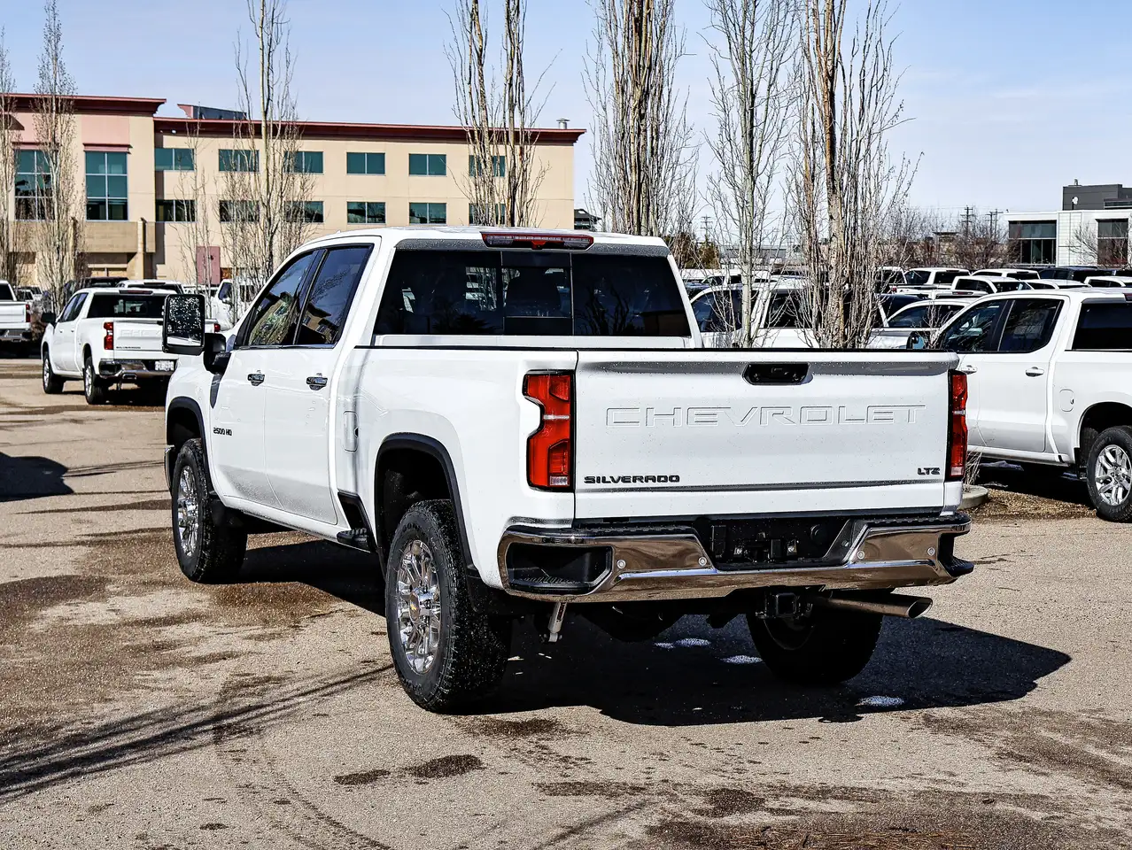 Chevrolet Silverado 2500 снимка Chevrolet Silverado 2500