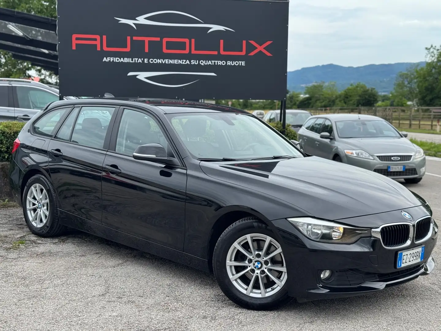 BMW 316 316d Touring Business aut. Noir - 2