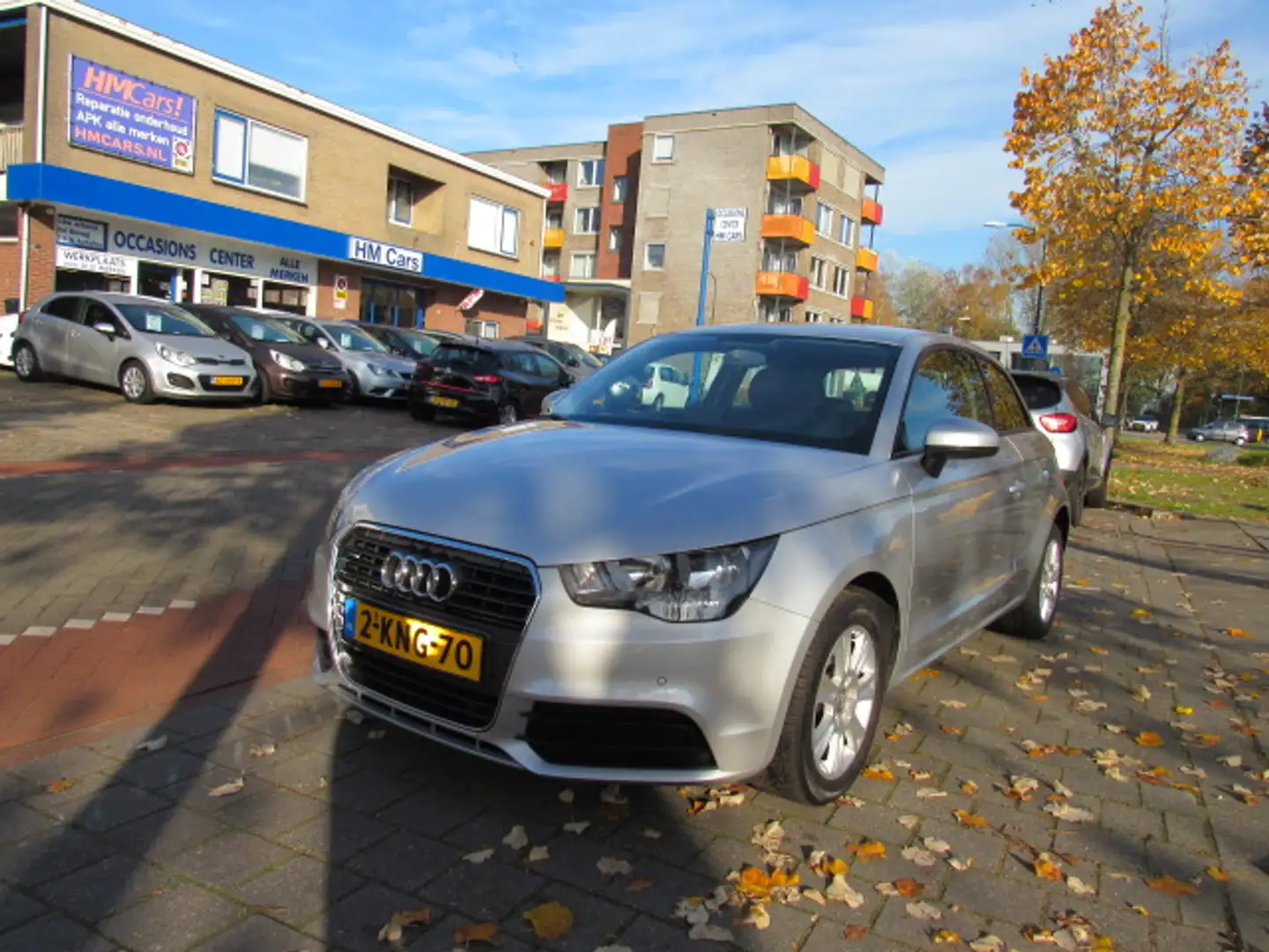 Audi A1 1.2 TFSI 86pk Attraction Grau - 1