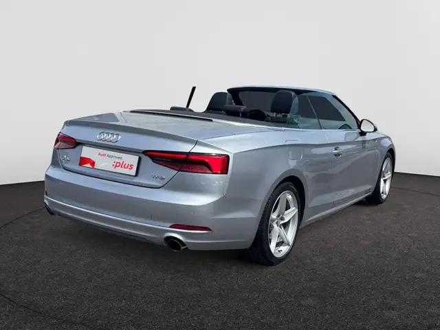Audi A5 view 9