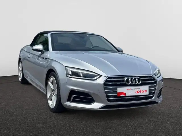 Audi A5 view 4