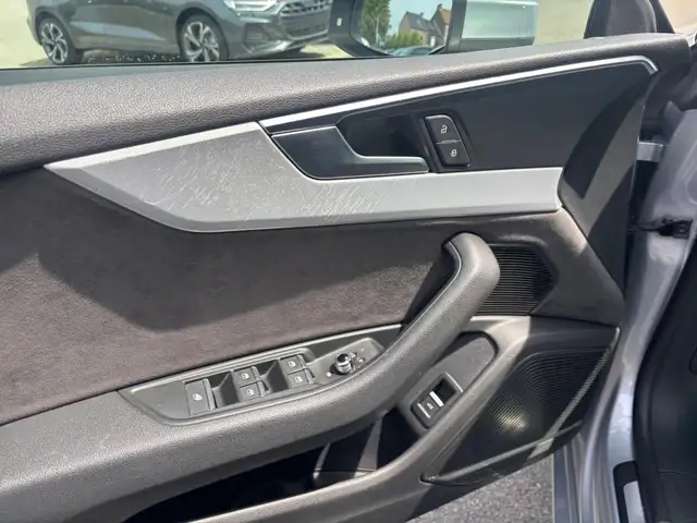 Audi A5 view 12