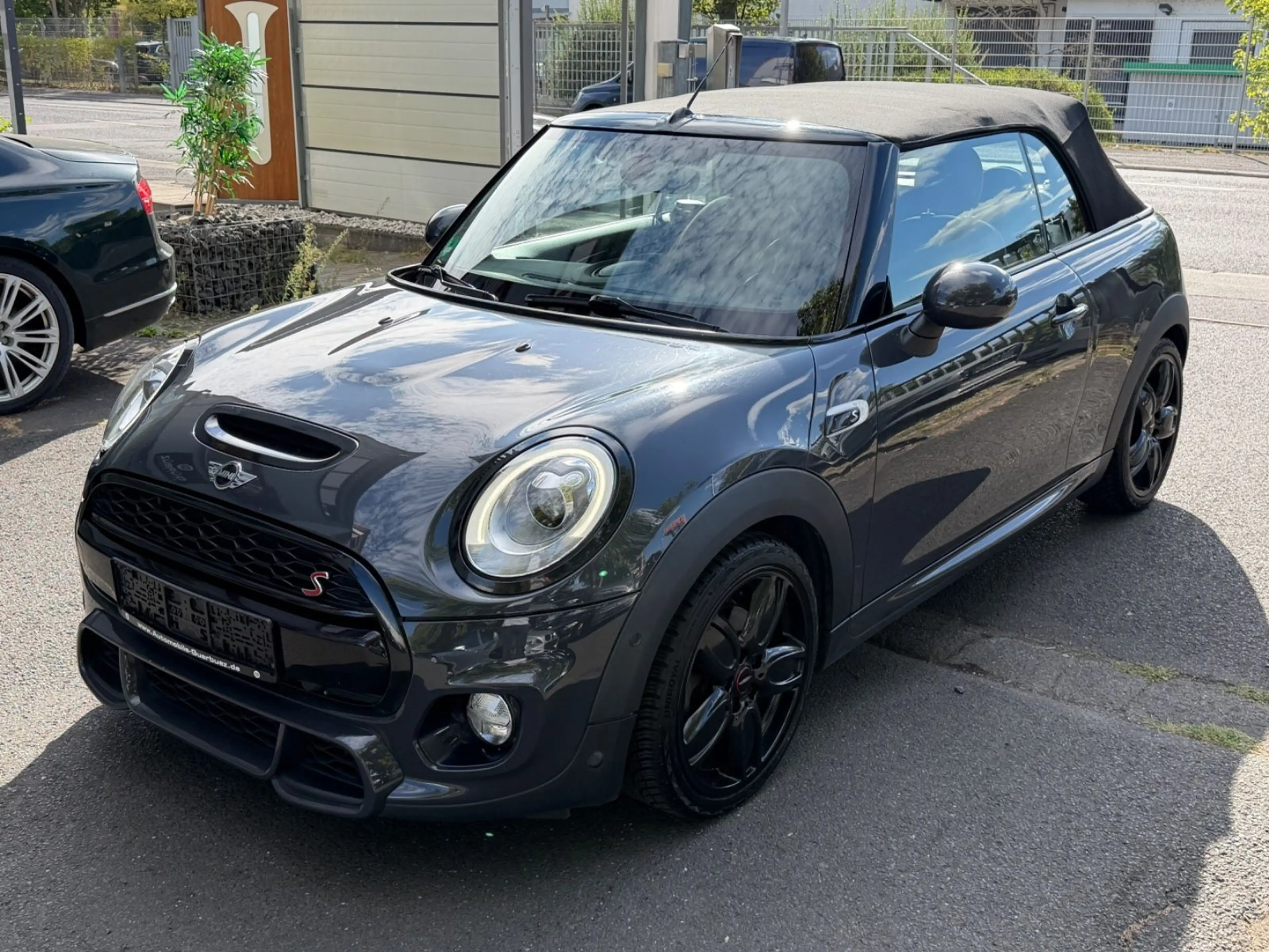 MINI Cooper SD Cabrio LEDER~NAVI~LED~RFK~EU6 — photo 2