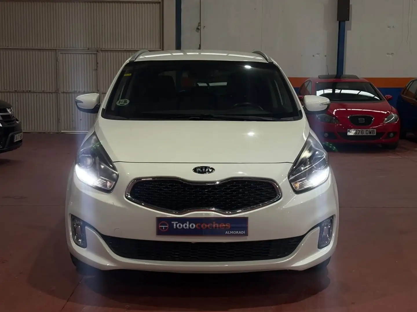 Kia Carens 1.7 CRDi VGT 115cv Drive 5pl Blanco - 2