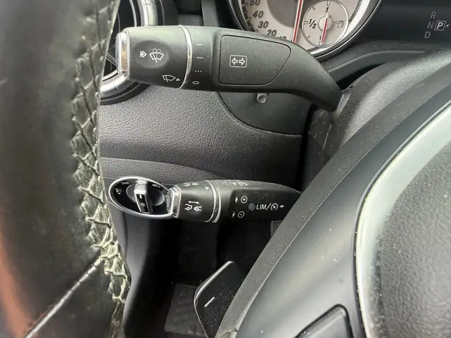 Mercedes-Benz CLA view 10
