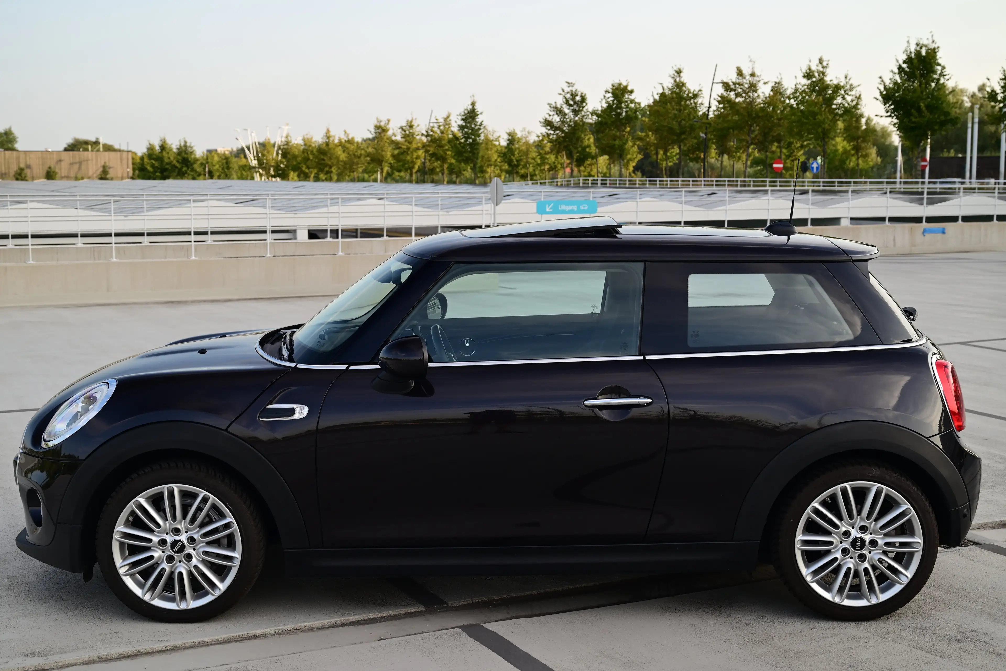 MINI Cooper D SUNROOF / LED / NAVI / SPORTSEATS / — photo 5