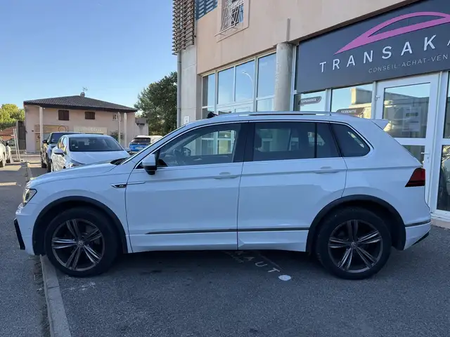 Volkswagen Tiguan view 8