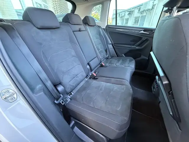 Volkswagen Tiguan view 13