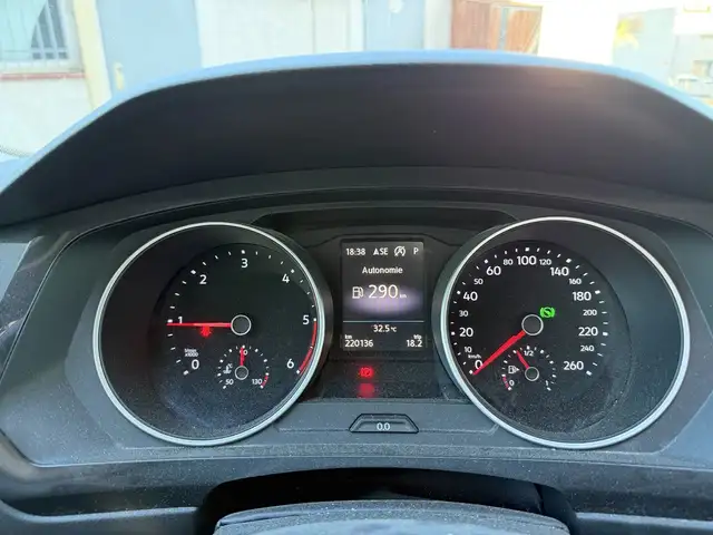 Volkswagen Tiguan view 20