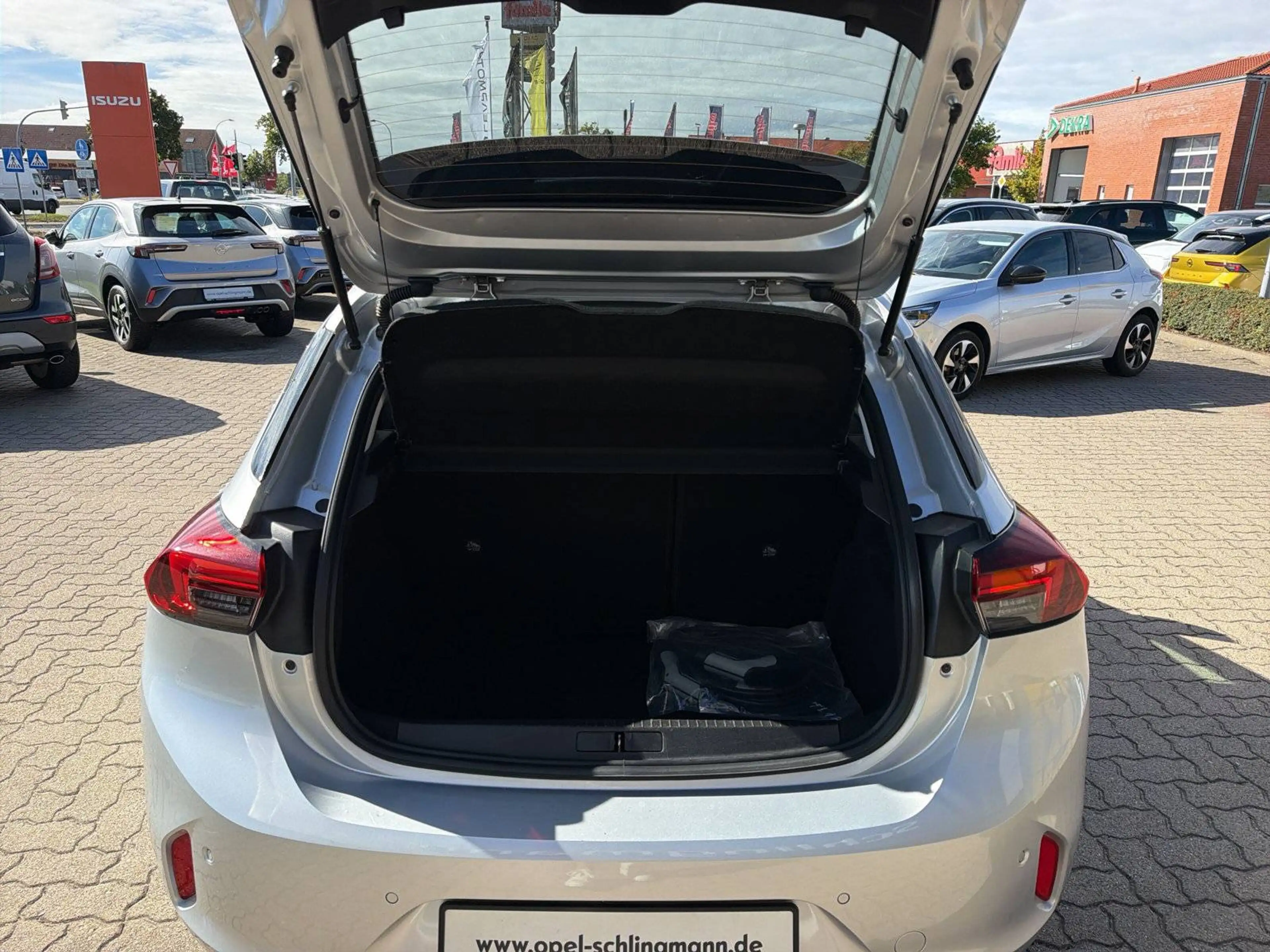 Opel Corsa-e e Elegance — photo 10