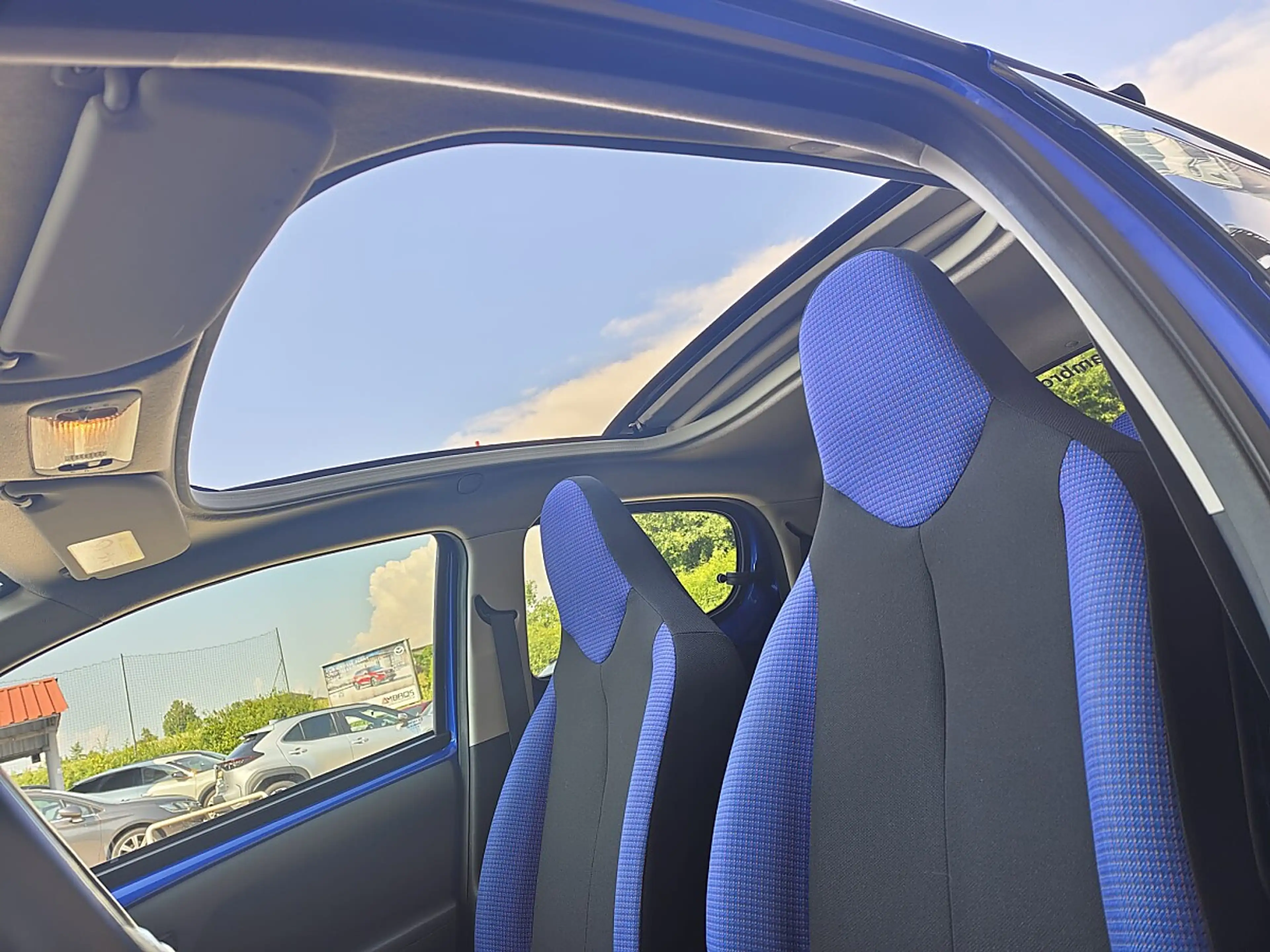 Citroen C1 Airscape VTi 72 manuell Shine — photo 10