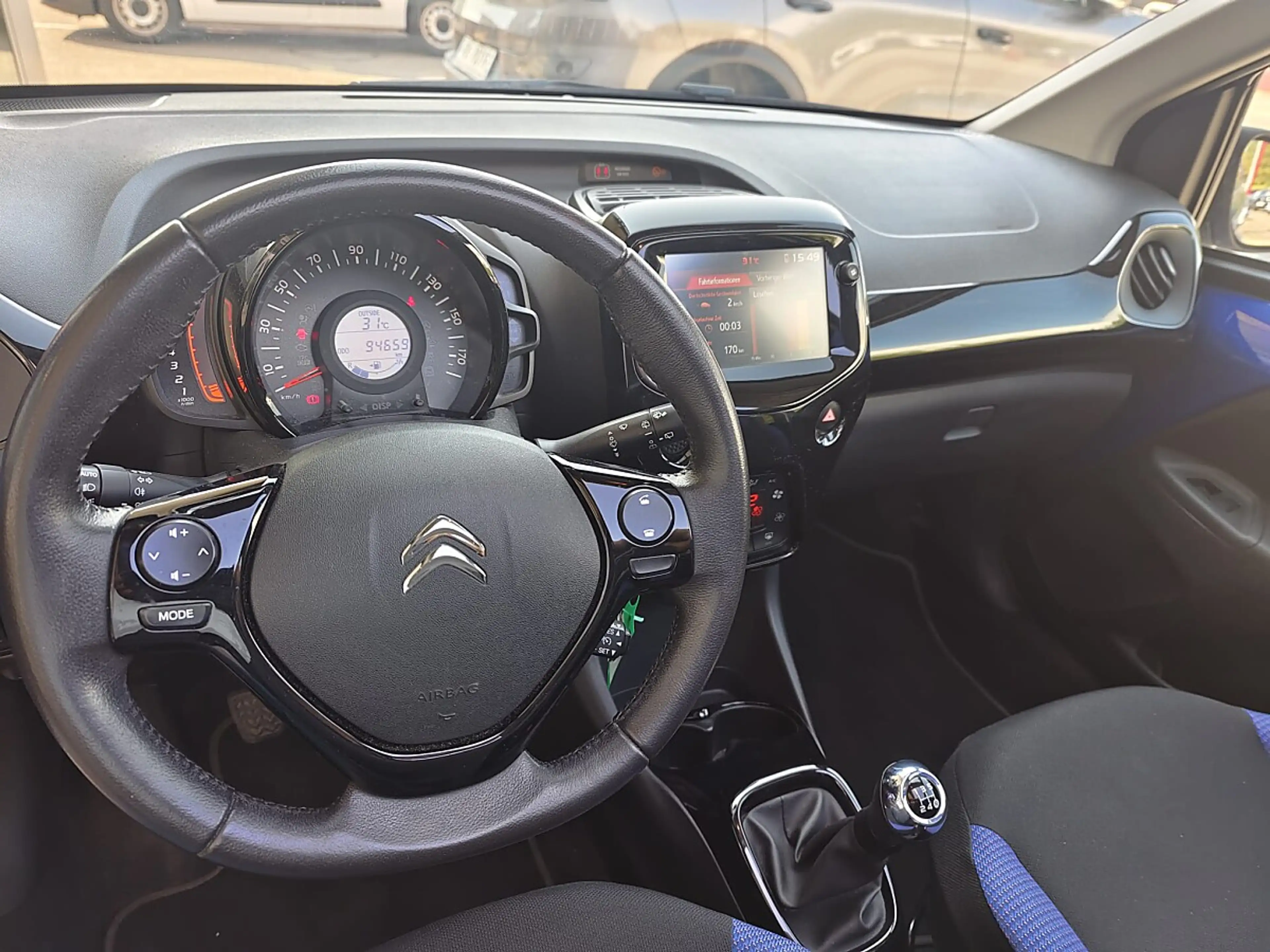 Citroen C1 Airscape VTi 72 manuell Shine — photo 3