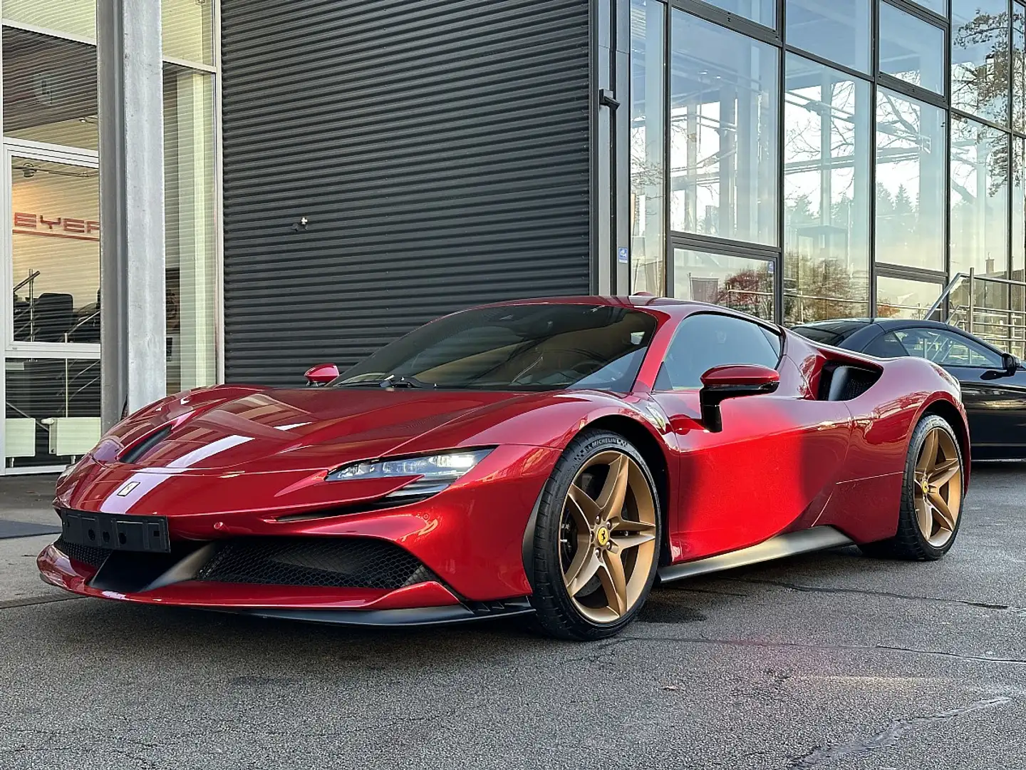 Ferrari SF90 Stradale Rot - 2
