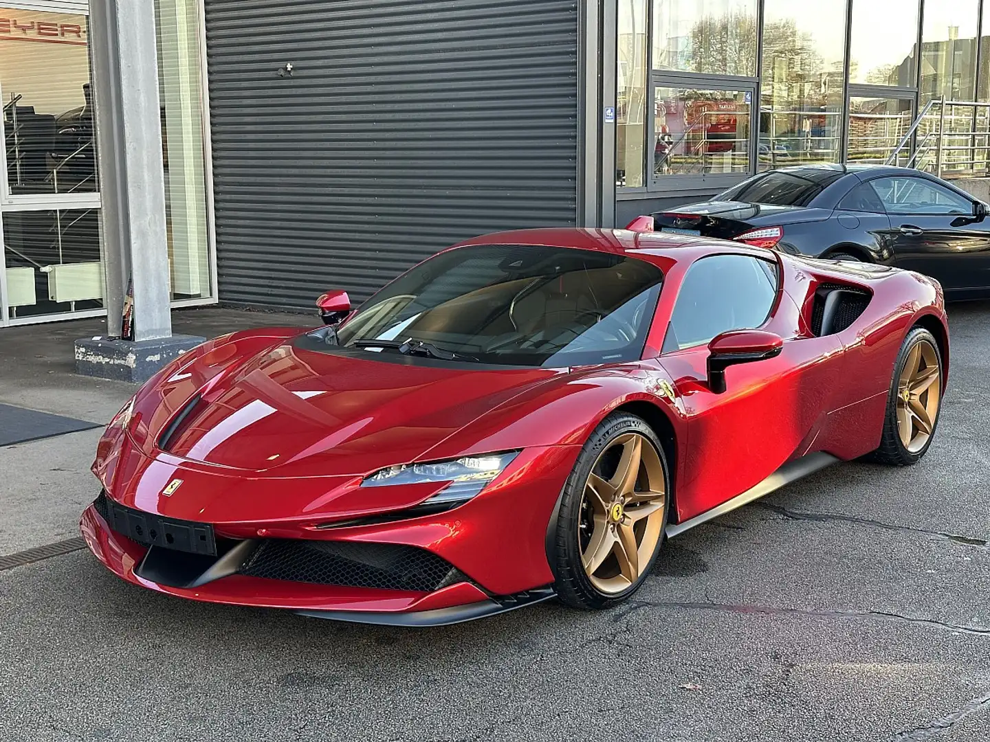 Ferrari SF90 Stradale Rot - 1