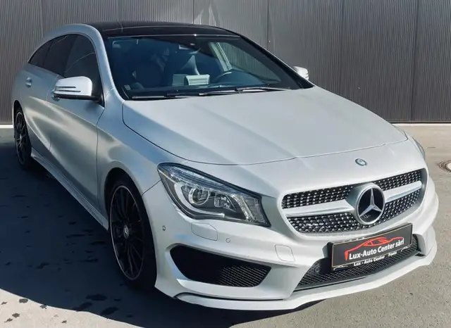 Mercedes-Benz CLA 220 Pack AMG