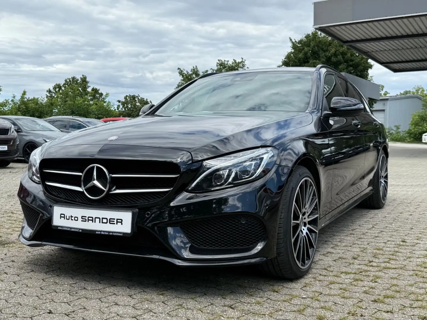 Mercedes-Benz C 250 d 4Matic AMG Line LEDER LED Negro - 1