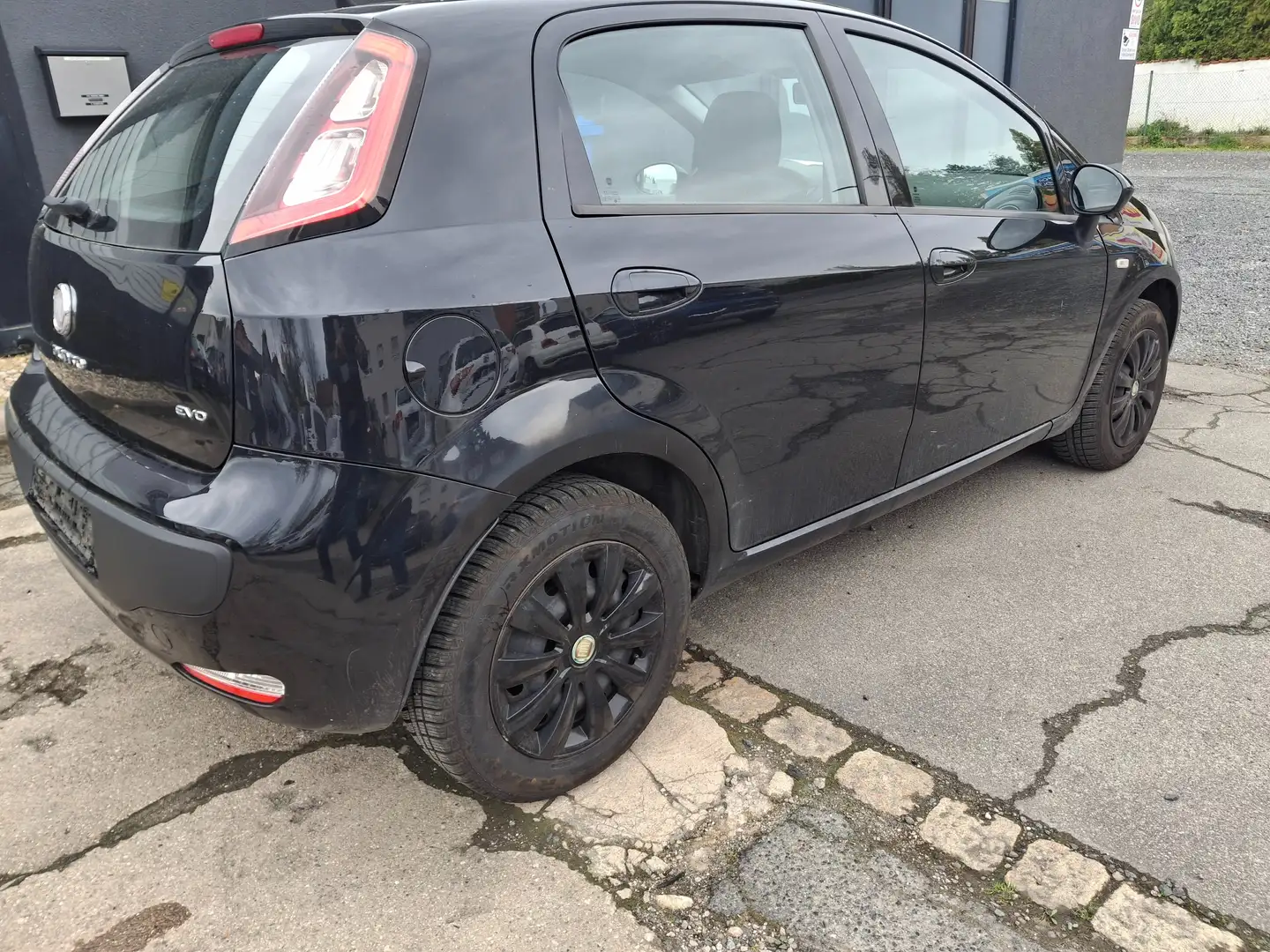 Fiat Punto Evo 1.4 8V Schwarz - 2