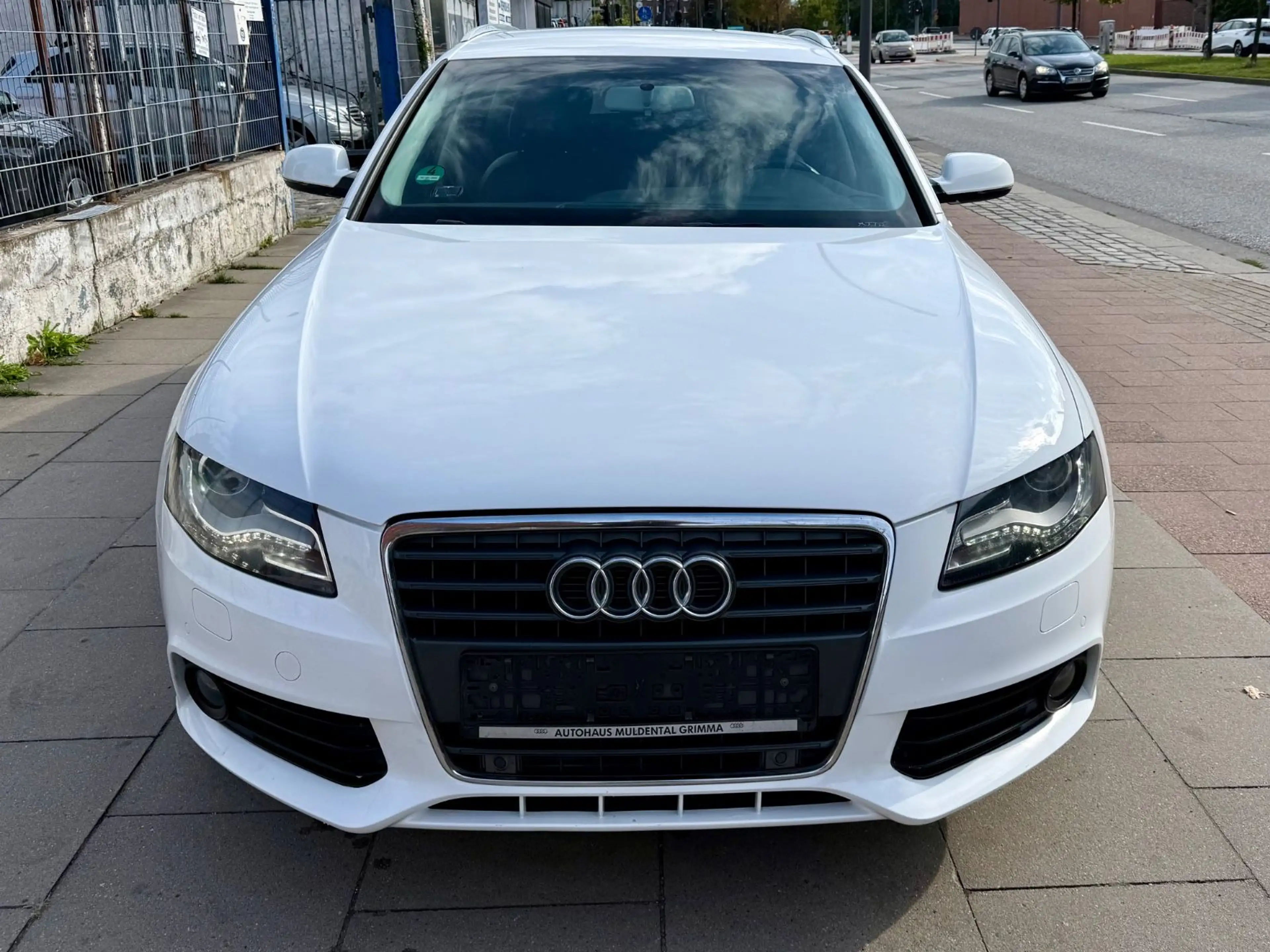 Audi A4 Avant Ambiente * AUOMATIK * TÜV NEU — photo 9