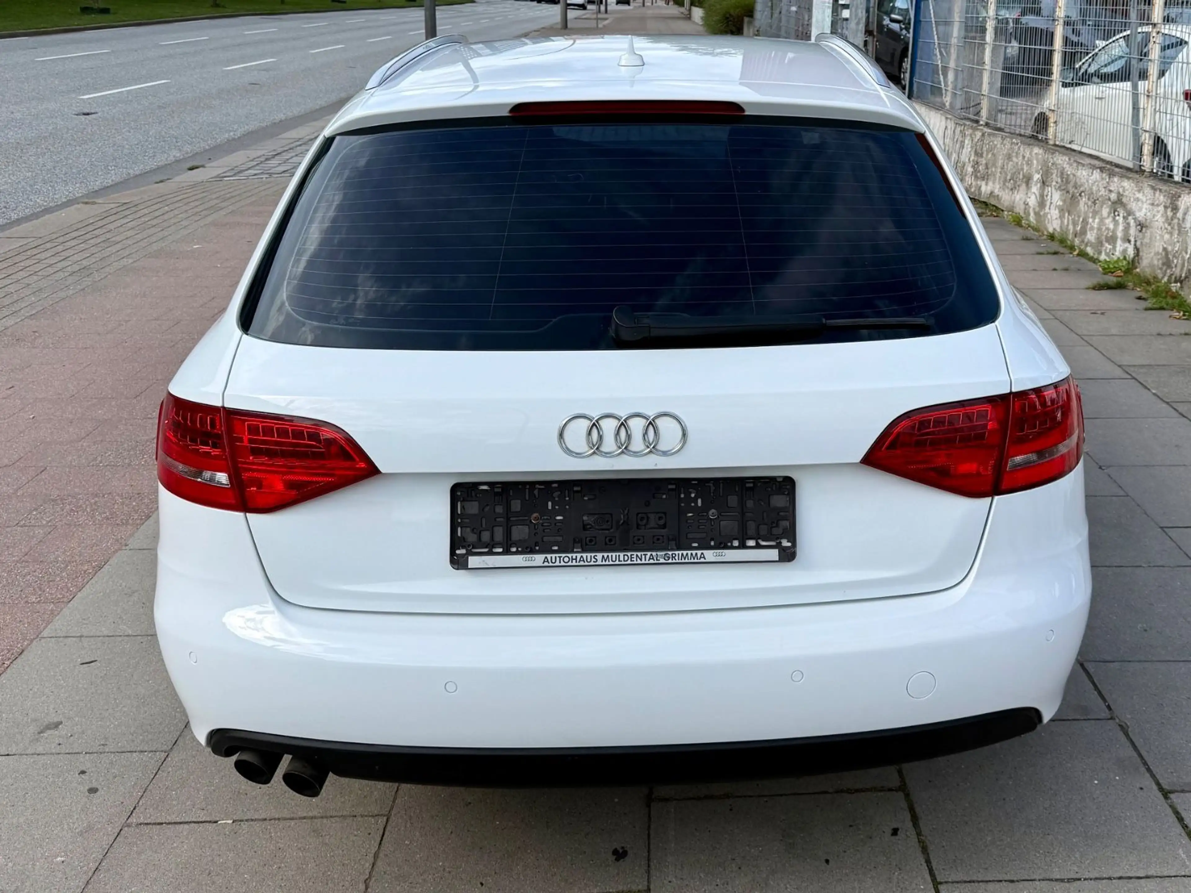 Audi A4 Avant Ambiente * AUOMATIK * TÜV NEU — photo 15