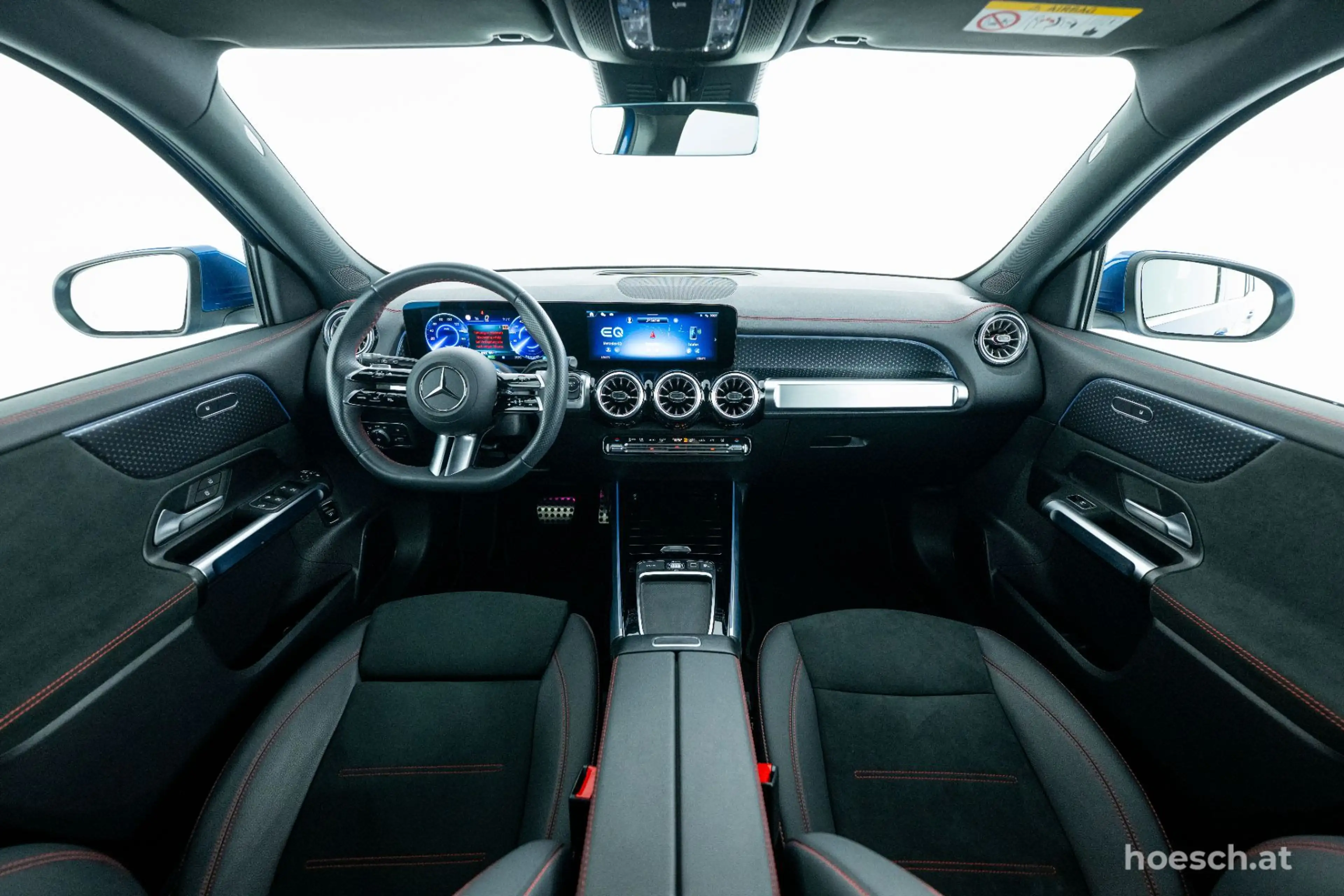 Mercedes-Benz EQB 300 4M AMG ADVANCED PLUS AHK AUGMENTED REALITY -32% — photo 5