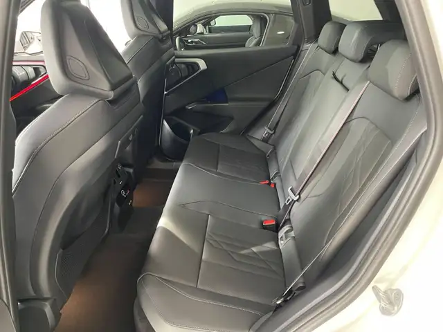 BMW X3 view 14
