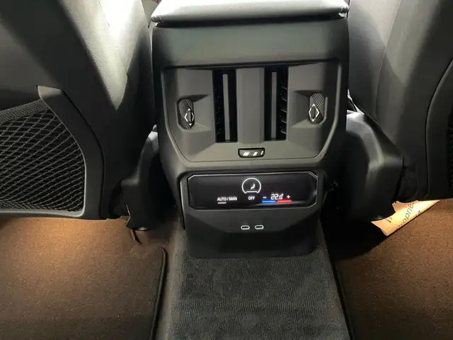 BMW X3 view 15