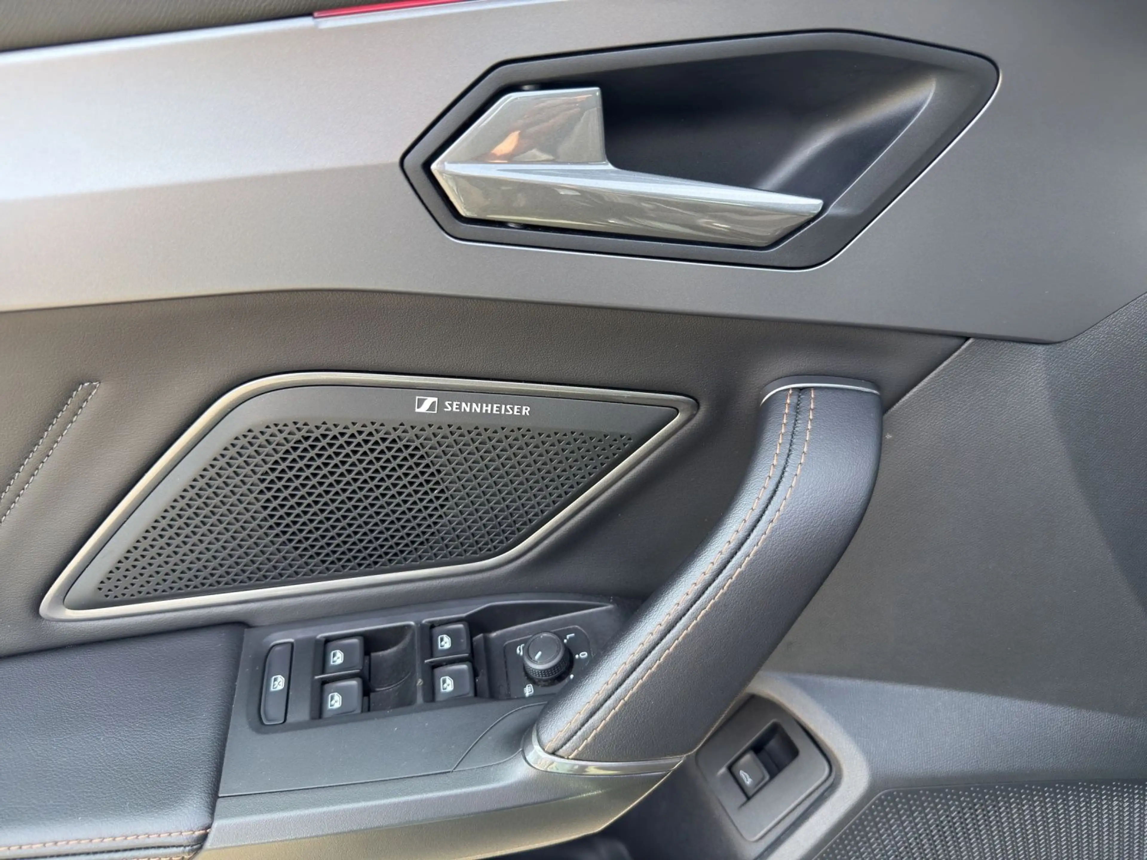 CUPRA Formentor 2.0 TDI DSG NAVI ACC SH PDC+ SOUND — photo 8