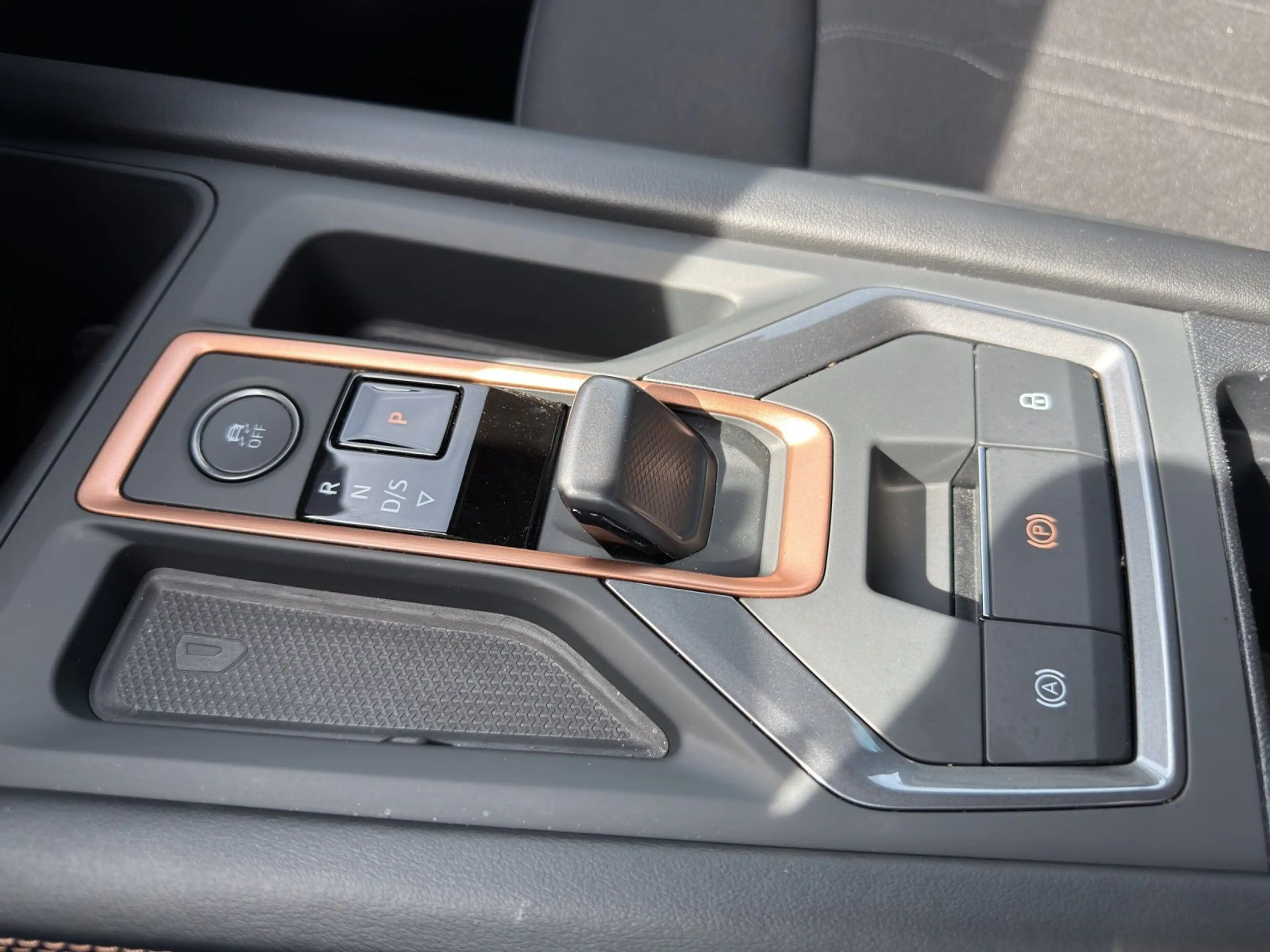 CUPRA Formentor 2.0 TDI DSG NAVI ACC SH PDC+ SOUND — photo 11