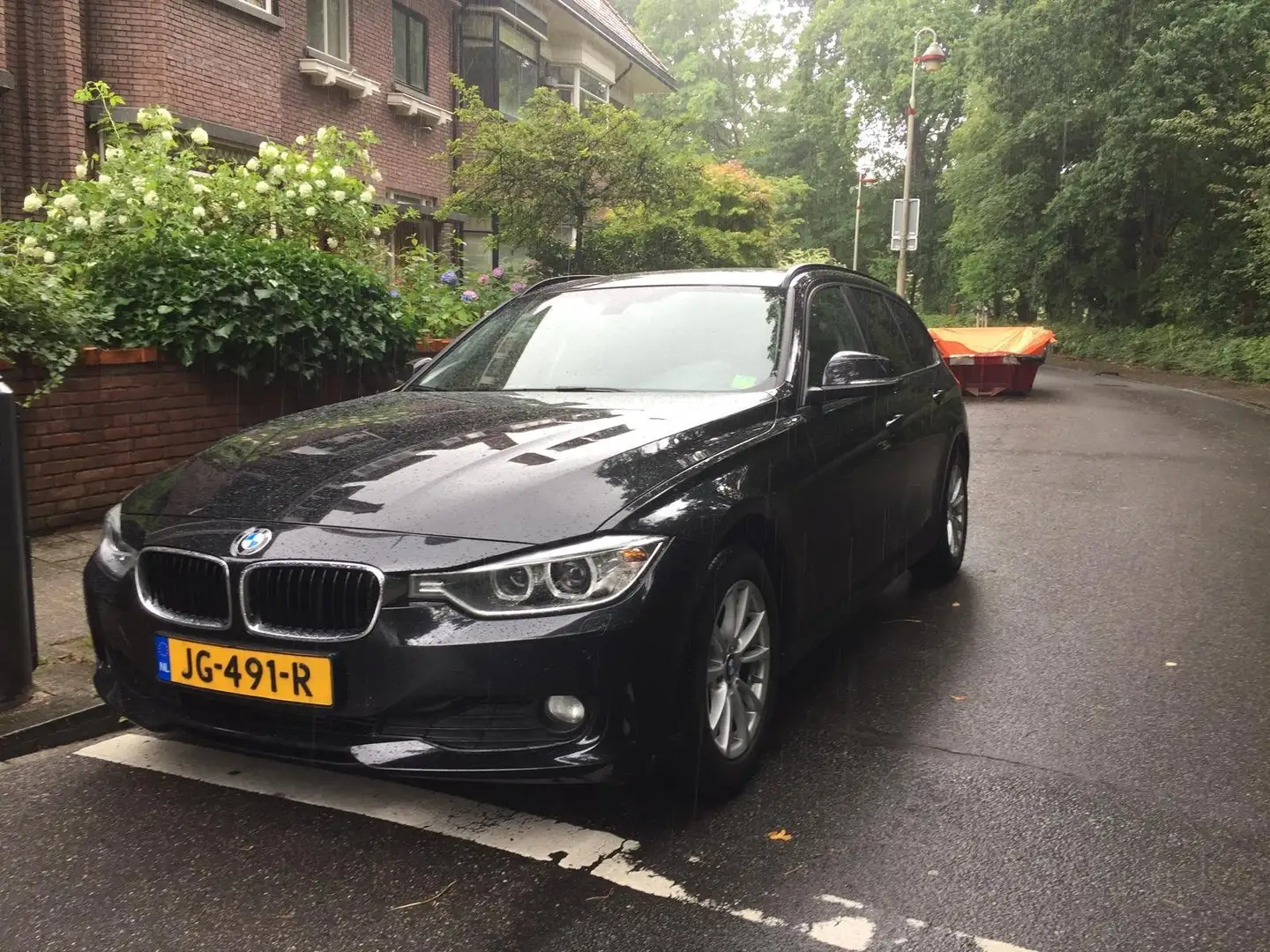 BMW 318 HighExecutive | Pano | Leer | Xenon | Nieuwebanden Černá - 1