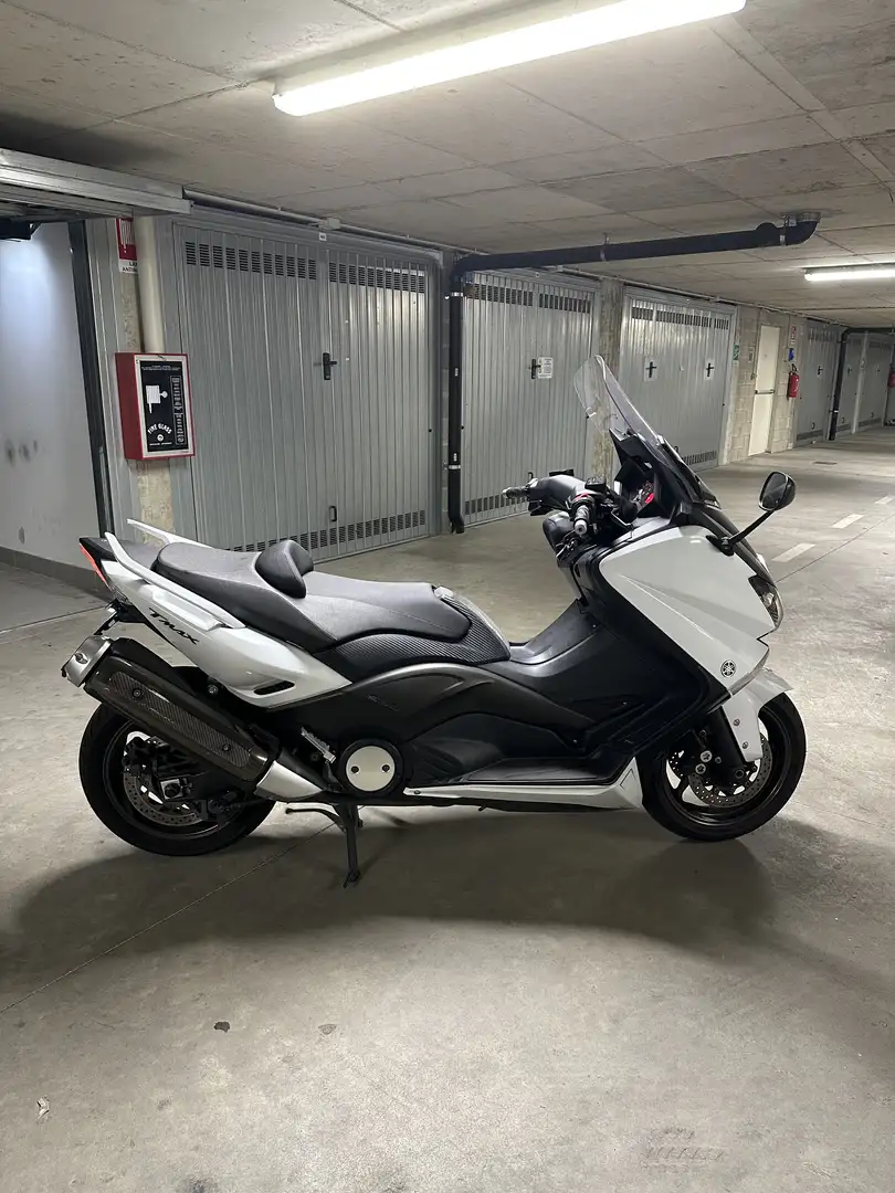 Yamaha TMAX 530 Alb - 2