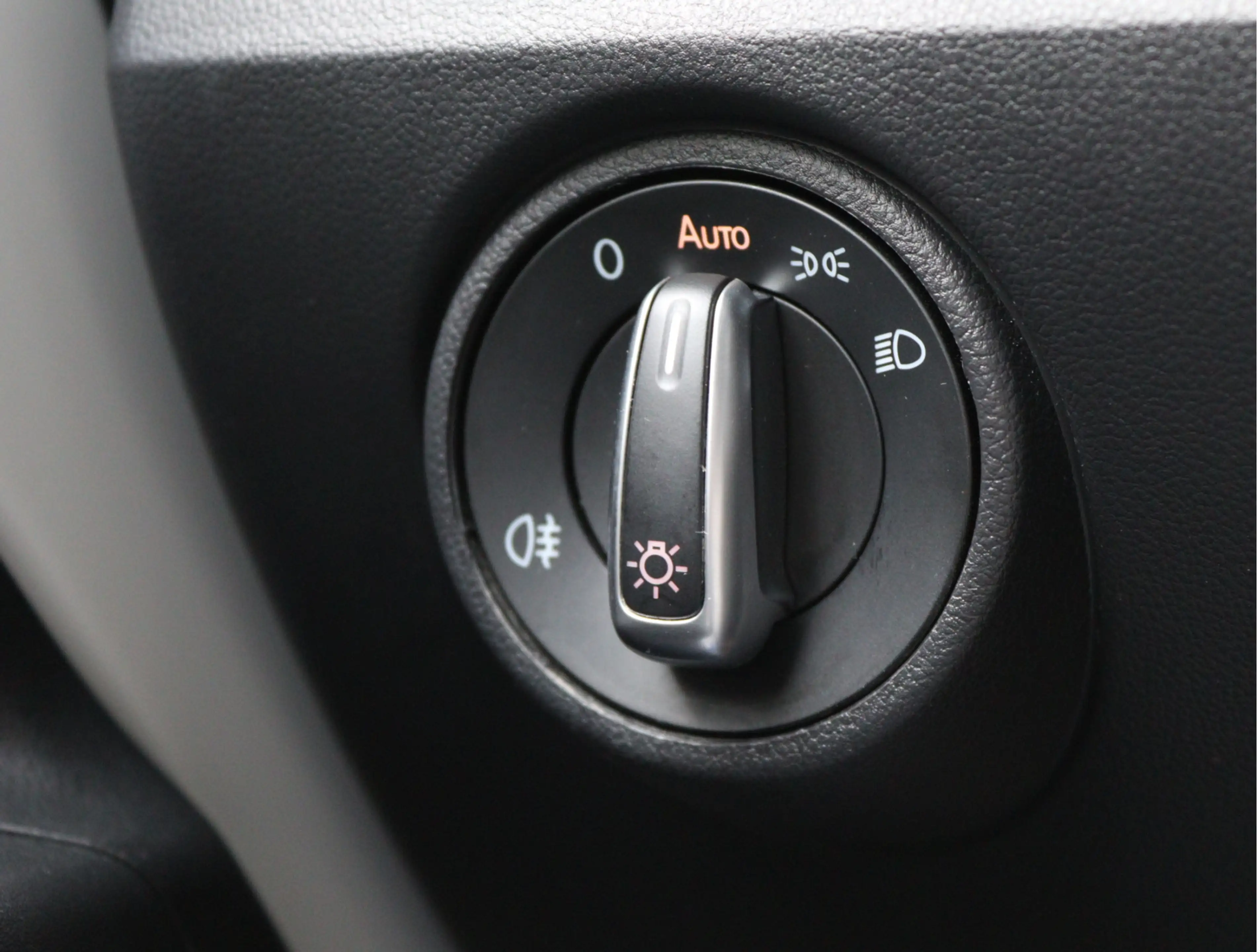 Volkswagen e-up! | SOH 90,7% | Winter Pakket | Camera | Cruise Cont — photo 30