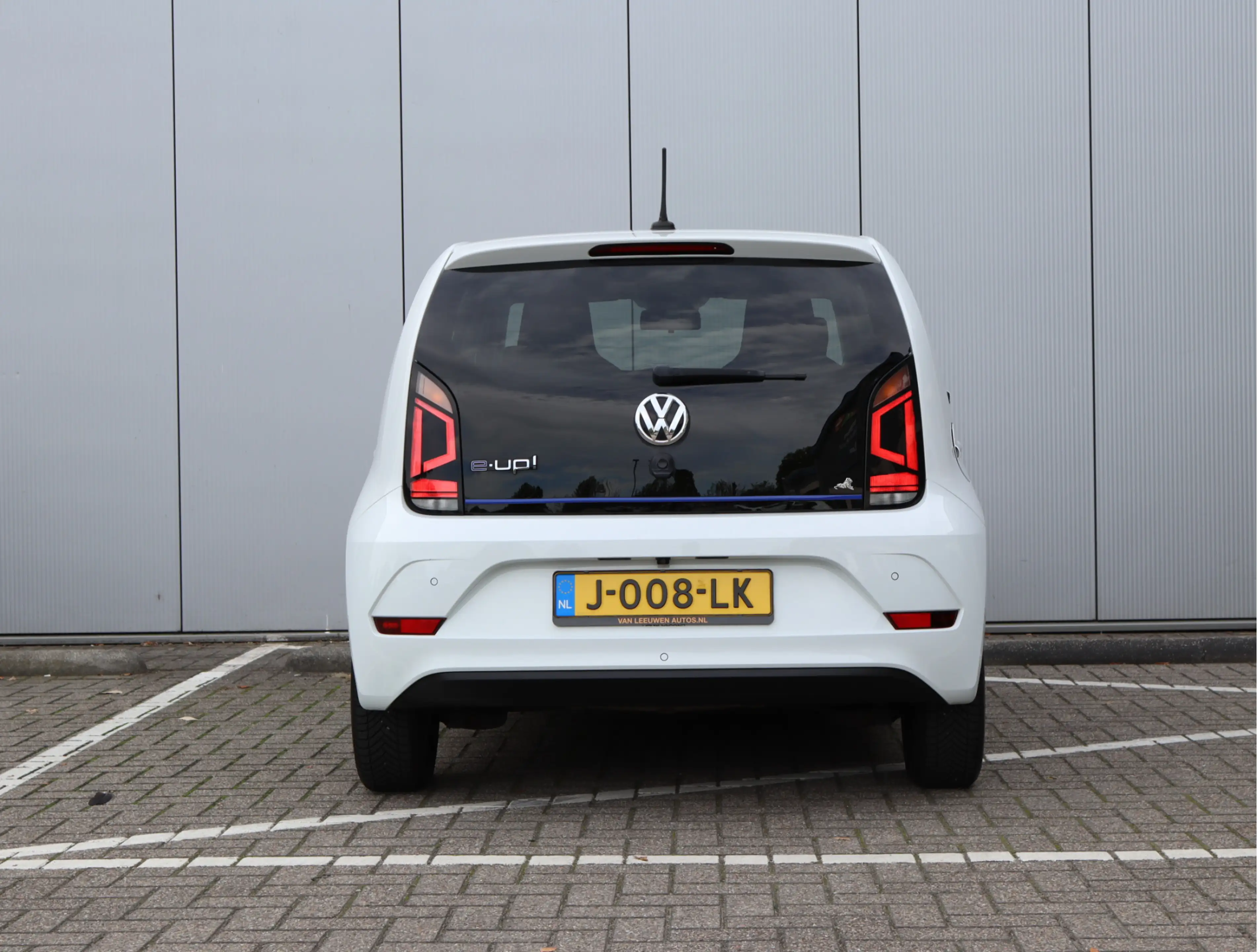 Volkswagen e-up! | SOH 90,7% | Winter Pakket | Camera | Cruise Cont — photo 8