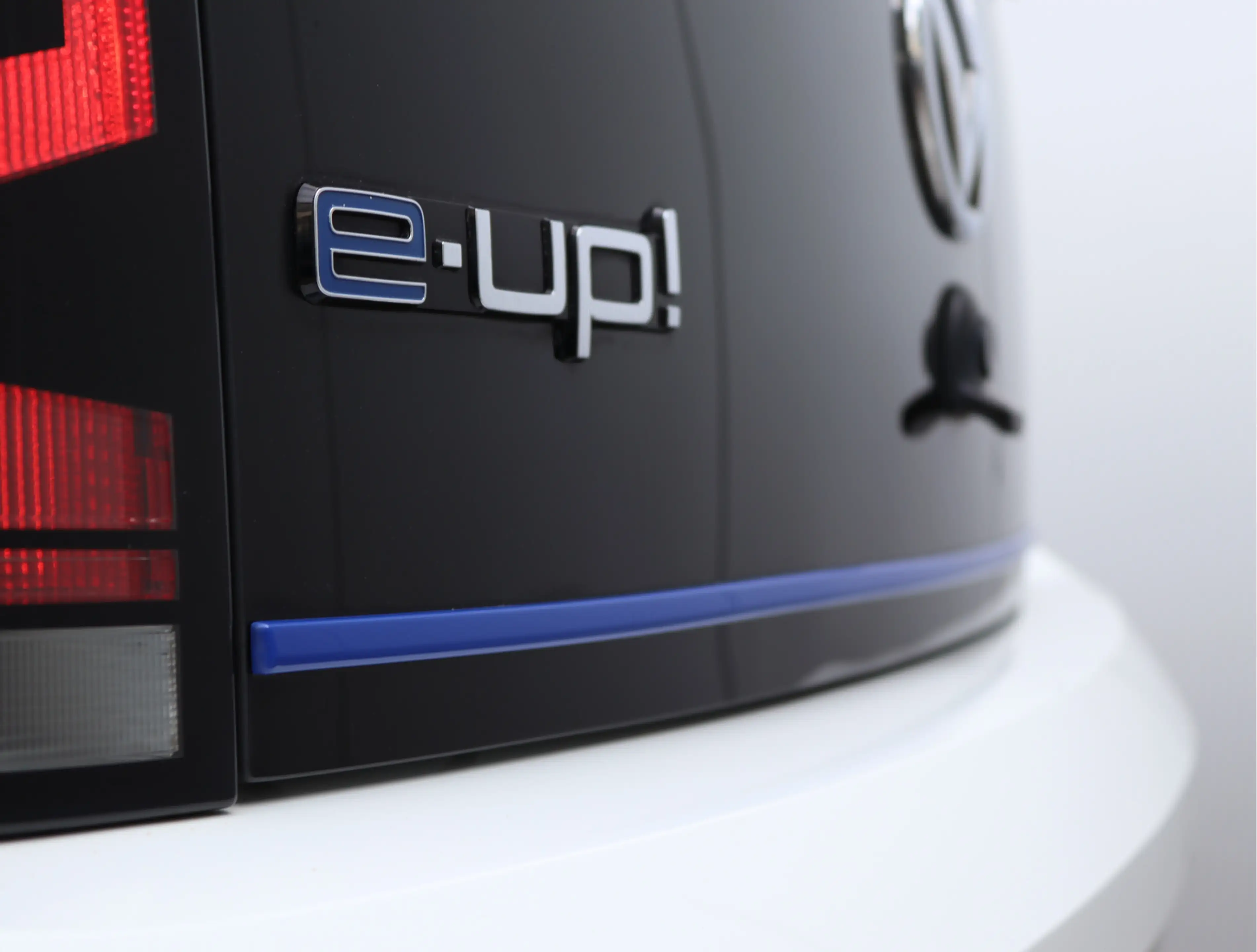 Volkswagen e-up! | SOH 90,7% | Winter Pakket | Camera | Cruise Cont — photo 17